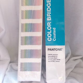 bảng màu Pantone Color Bridge C U GP6102A LLC của USA tại Việt Nam giá sỉ