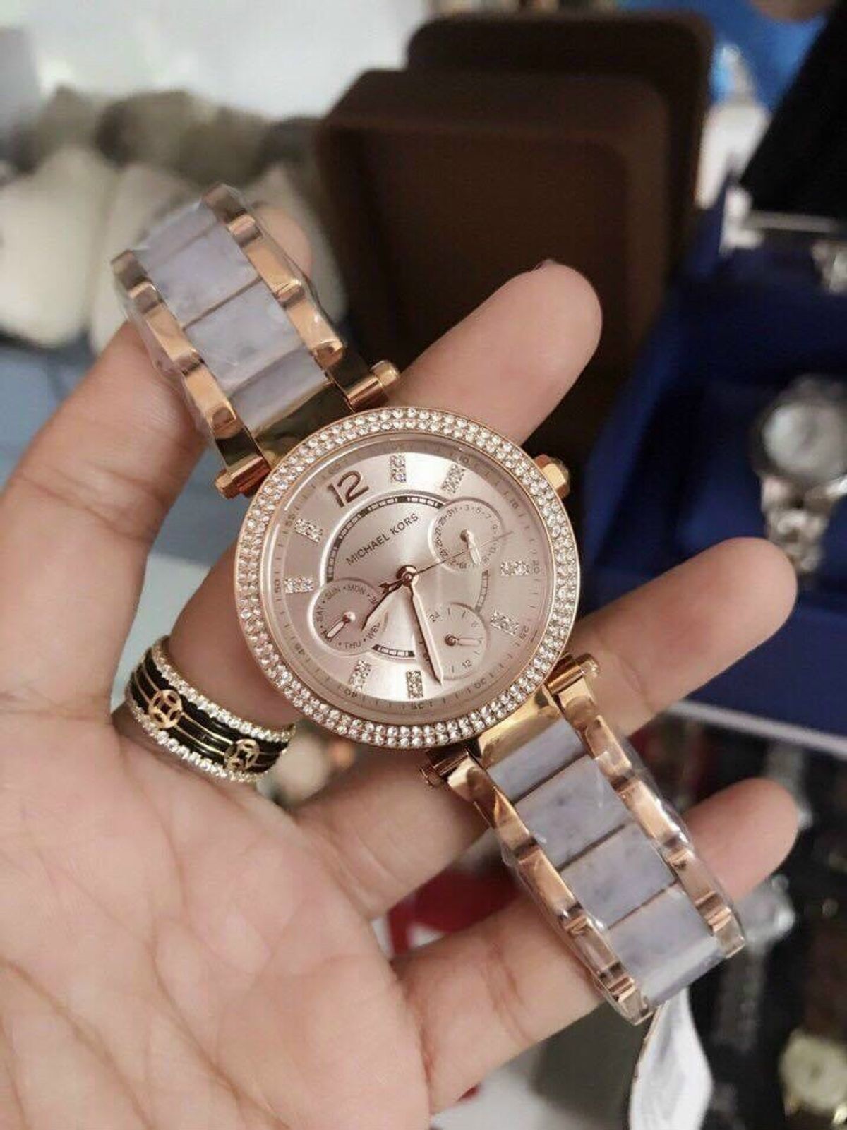 ĐỒNG HỒ MICHAEL KORS MK 6327 NỮ XINH giá sỉ, giá bán buôn Thị