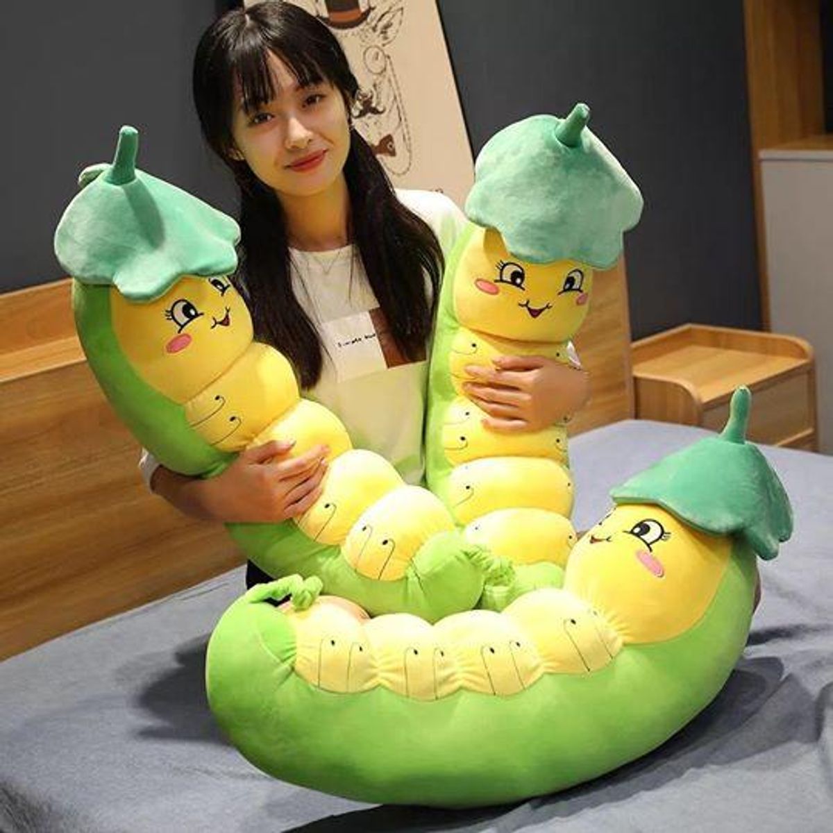 Gấu Bông Sâu Đậu - Thú Nhồi Bông Sâu Đậu Cao Cấp 100% là bông gòn 3D - Siêu Mềm Mịn 70cm - 1m2 Gấu Bông Sâu Đậu - Thú Nhồi Bông Sâu Đậu Cao Cấp 100% là bông gòn 3D - Siêu Mềm Mịn 70cm - 1m2