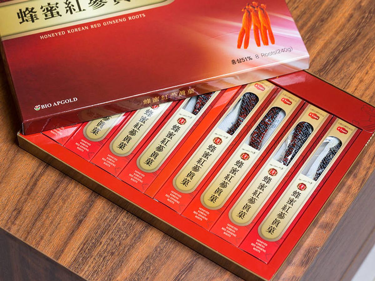 Hồng sâm Hàn Quốc 6 năm tuổi nguyên củ tẩm mật ong chính hãng Bio Apgold Hồng sâm Hàn Quốc 6 năm tuổi nguyên củ tẩm mật ong chính hãng Bio Apgold