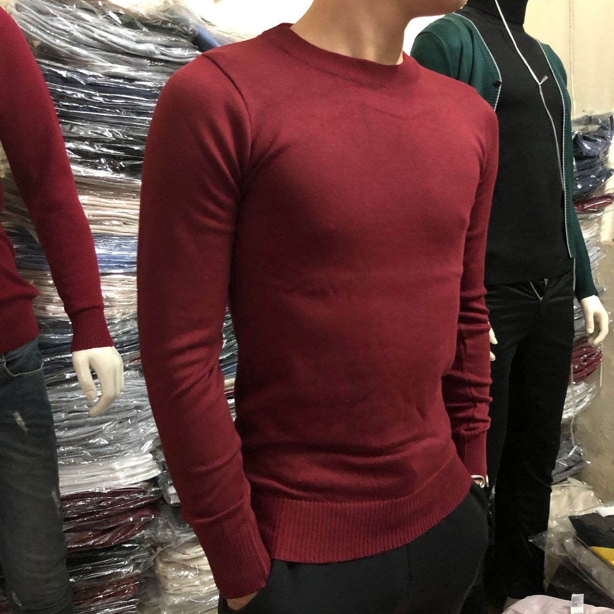Buôn sỉ áo len nam cổ tròn Hàn Quốc, đẹp, giá rẻ, dài tay, len dệt kim dày dặn tronm9- Hà Đinh Buôn sỉ áo len nam cổ tròn Hàn Quốc, đẹp, giá rẻ, dài tay, len dệt kim dày dặn tronm9- Hà Đinh