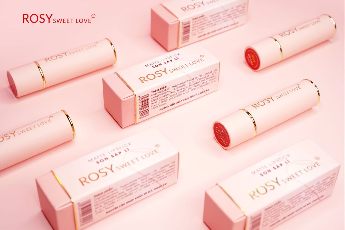SON SÁP LÌ ROSY MÀU CAM ĐỎ TÔNG DA TRẮNG BỀN MÀU MỀM MÔI SON SÁP LÌ ROSY MÀU CAM ĐỎ TÔNG DA TRẮNG BỀN MÀU MỀM MÔI