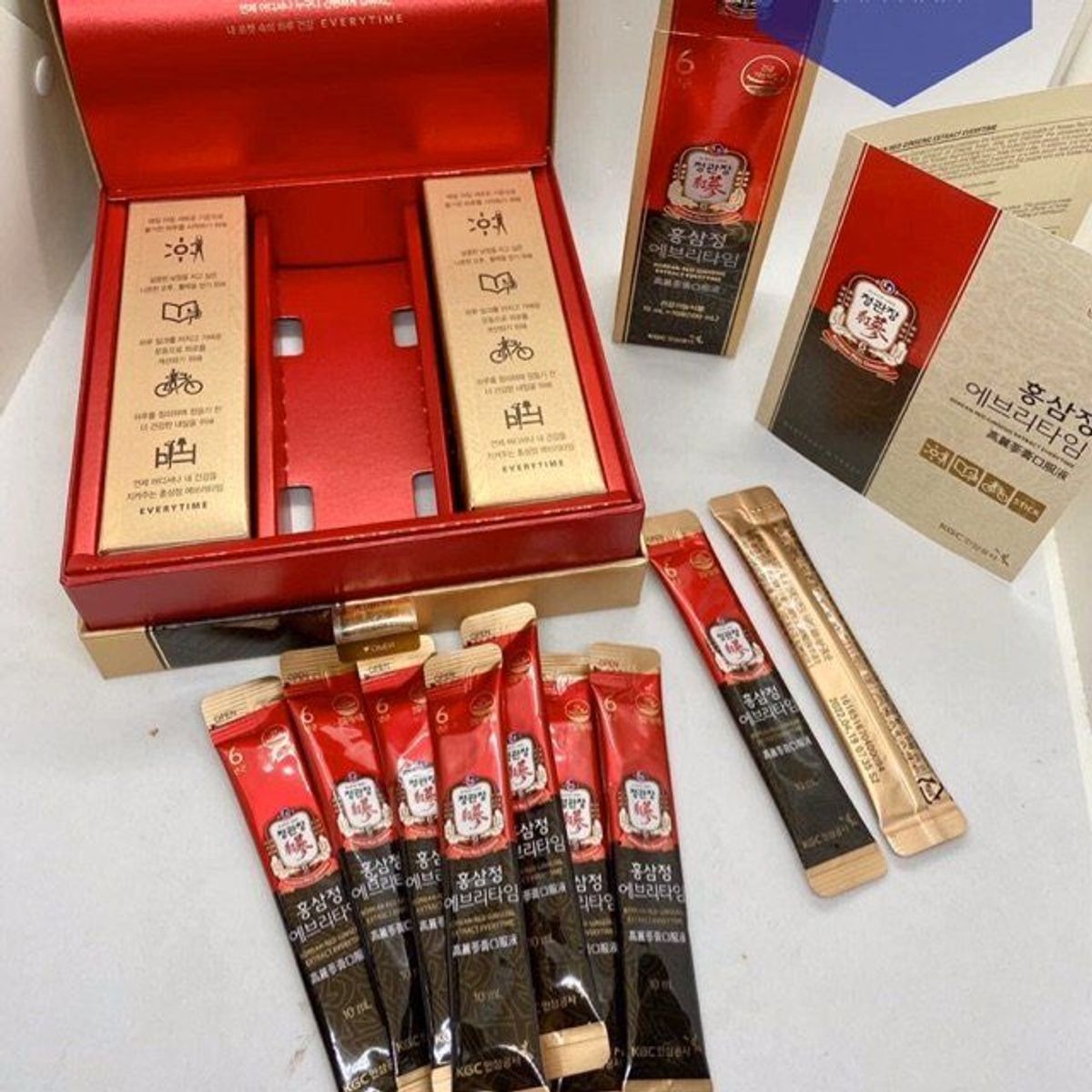 Tinh Chất Hồng Sâm KGC Cheong Kwan Jang Extract Everytime Balance 30 gói x 10ml Tinh Chất Hồng Sâm KGC Cheong Kwan Jang Extract Everytime Balance 30 gói x 10ml