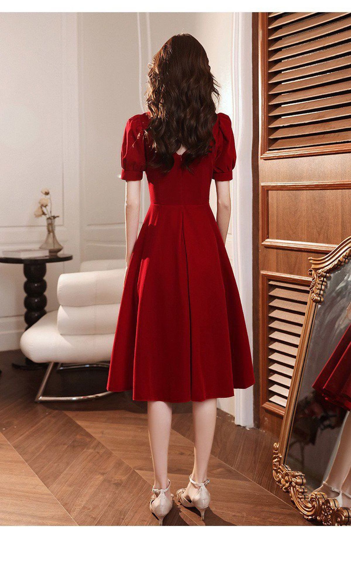ĐẦM XÒE ĐỎ TAY PHỒNG PHỤ KIỆN NƠ – DT1706 ĐẦM XÒE ĐỎ TAY PHỒNG PHỤ KIỆN NƠ – DT1706