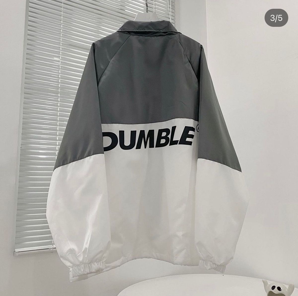 Áo khoác dù phối in DUMBLE Áo khoác dù phối in DUMBLE