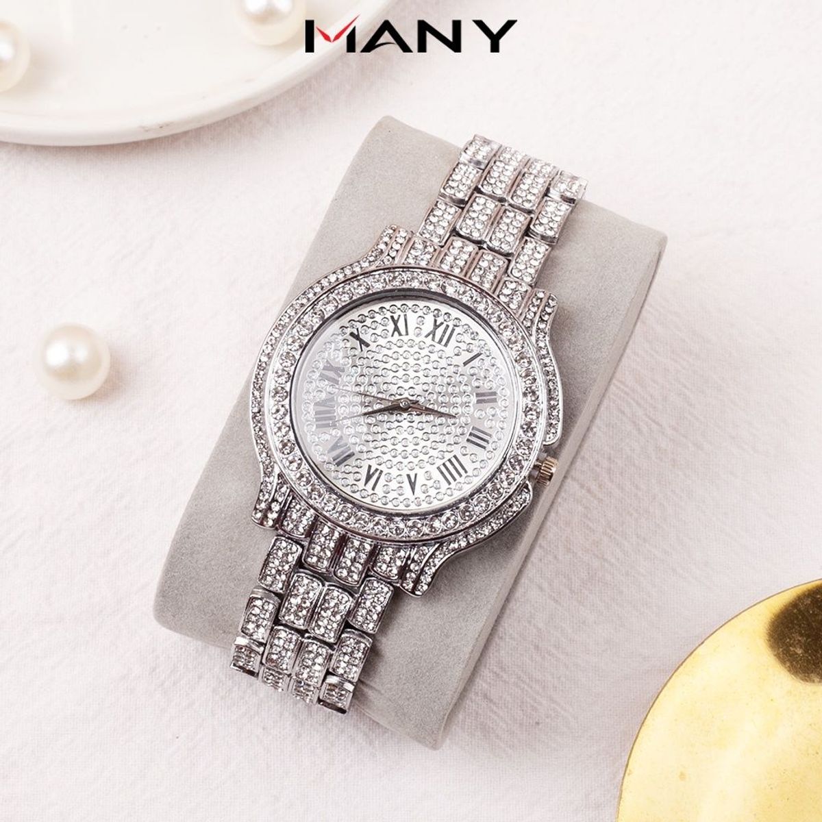 Đồng hồ nam mặt tròn to La Mã, mặt kính dày chịu lực tốt - Đồng hồ đeo tay nam đính full đá ManYi Đồng hồ nam mặt tròn to La Mã, mặt kính dày chịu lực tốt - Đồng hồ đeo tay nam đính full đá ManYi