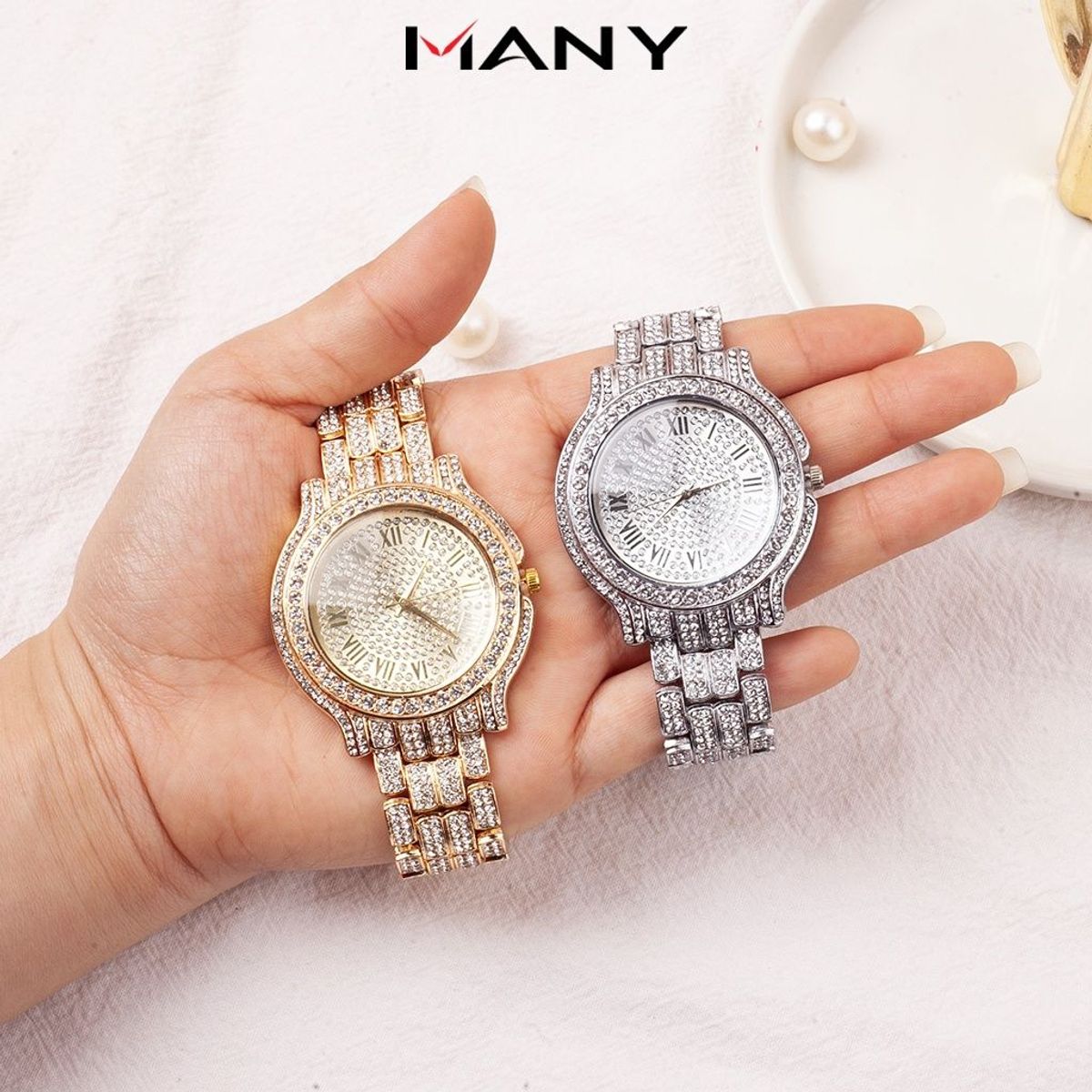 Đồng hồ nam mặt tròn to La Mã, mặt kính dày chịu lực tốt - Đồng hồ đeo tay nam đính full đá ManYi Đồng hồ nam mặt tròn to La Mã, mặt kính dày chịu lực tốt - Đồng hồ đeo tay nam đính full đá ManYi