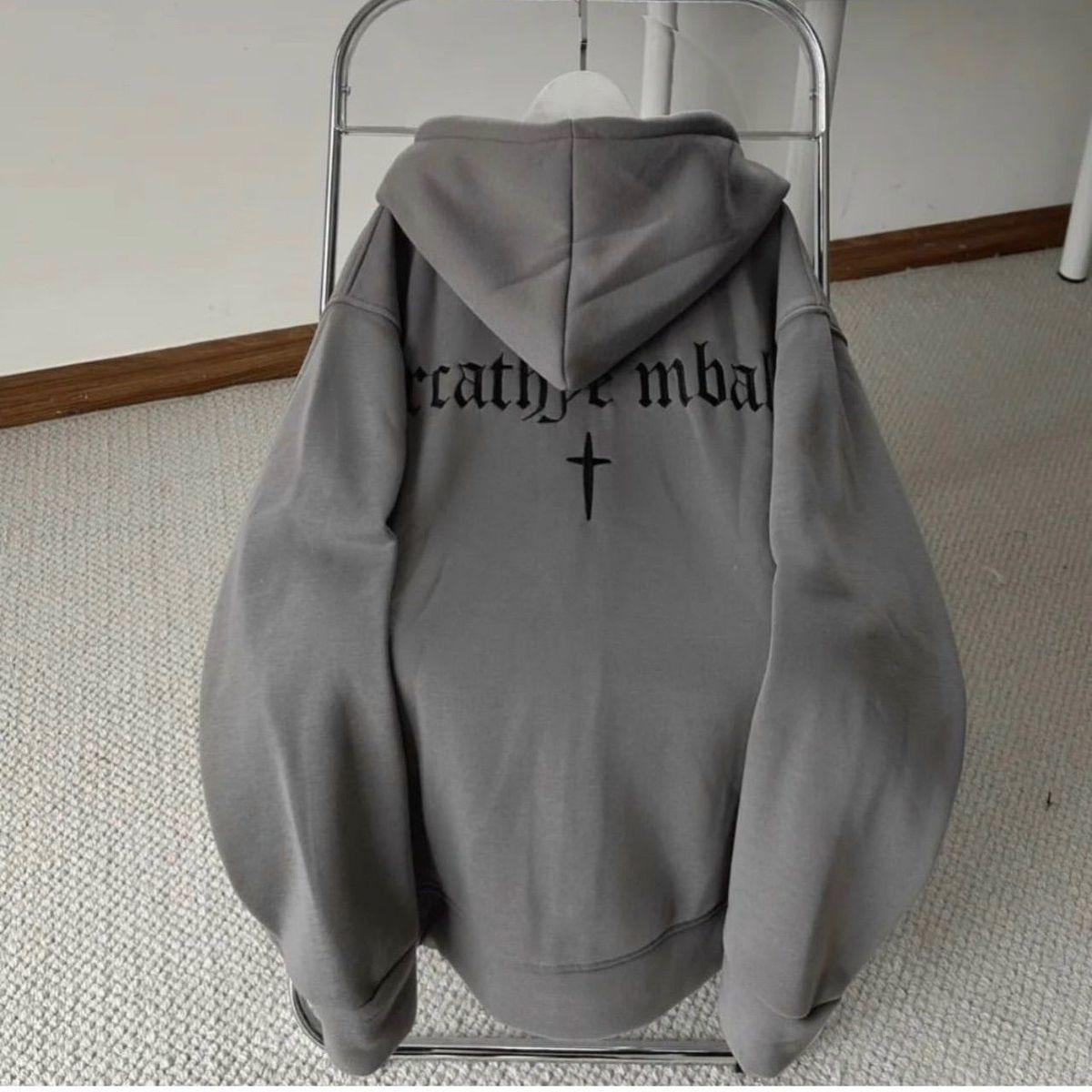 Áo khoác zip chữ thập nỉ lót bông hình thêu 2 mặt form rộng unisex nam nữ Áo khoác zip chữ thập nỉ lót bông hình thêu 2 mặt form rộng unisex nam nữ