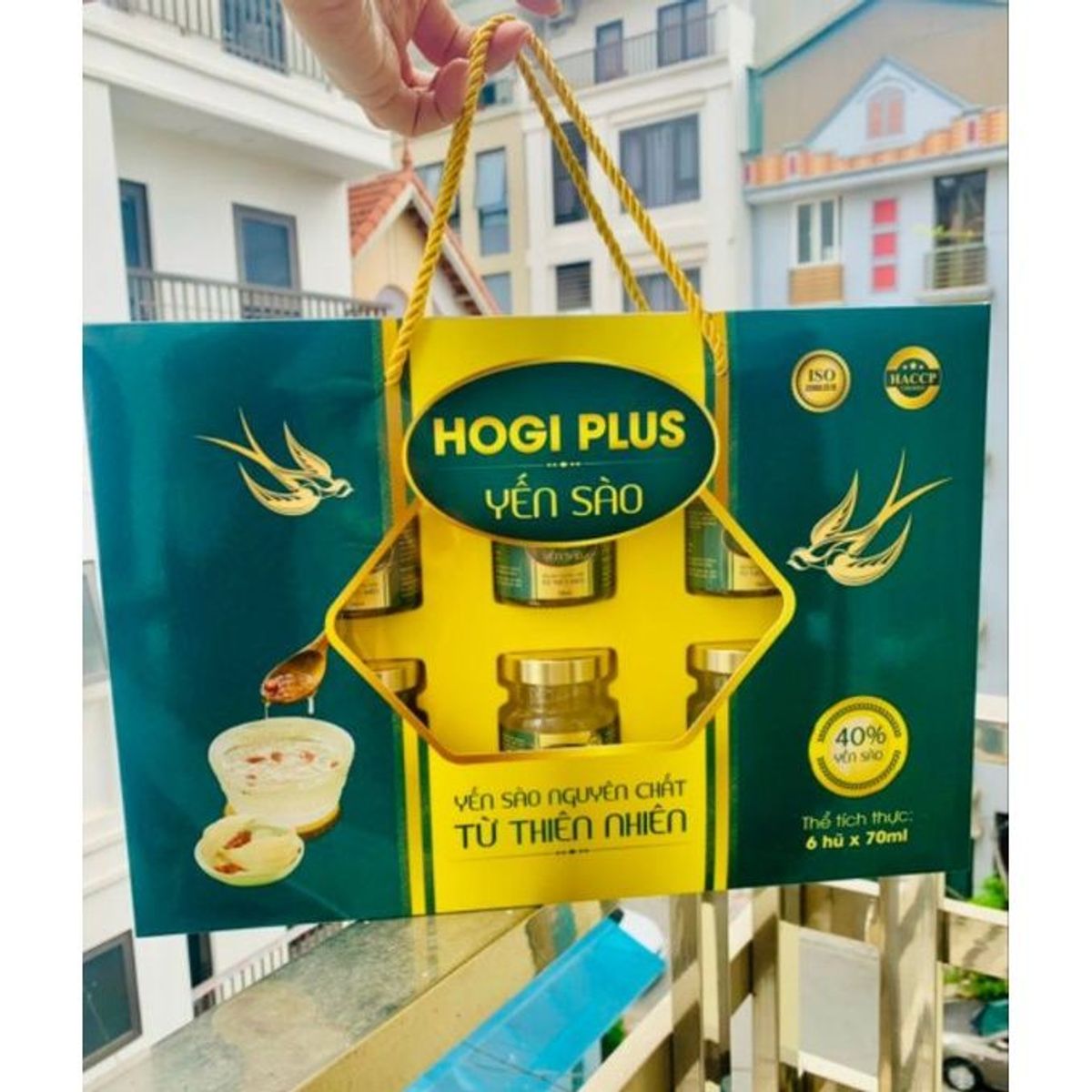 Yến sào nguyên chất HOGI Plus 40% yến Hộp 6 lọ x 70ml Yến sào nguyên chất HOGI Plus 40% yến Hộp 6 lọ x 70ml