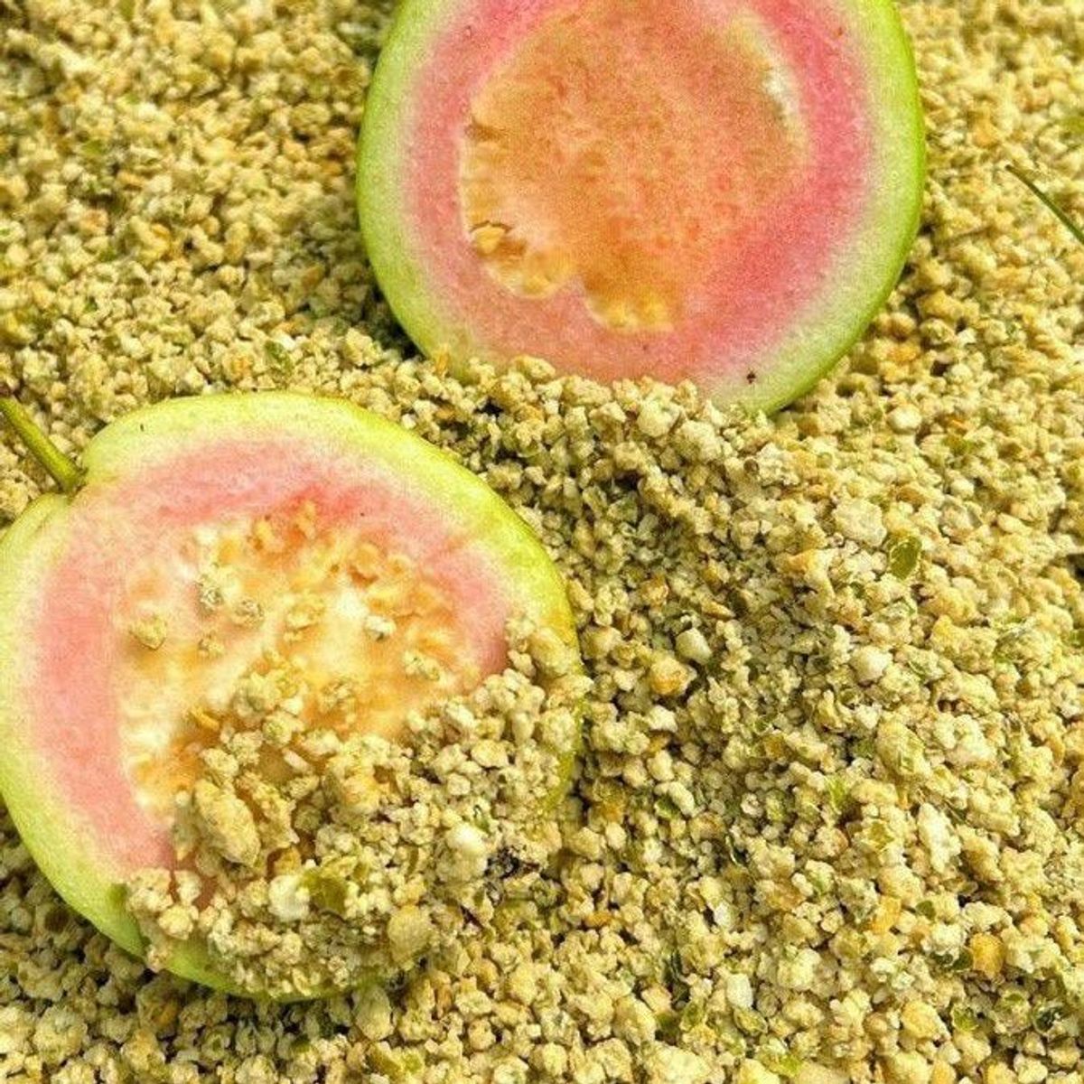 MUỐI ỚT XIÊM XANH RANG SIÊU CAY 250G - WINNIE HOUSE MUỐI ỚT XIÊM XANH RANG SIÊU CAY 250G - WINNIE HOUSE