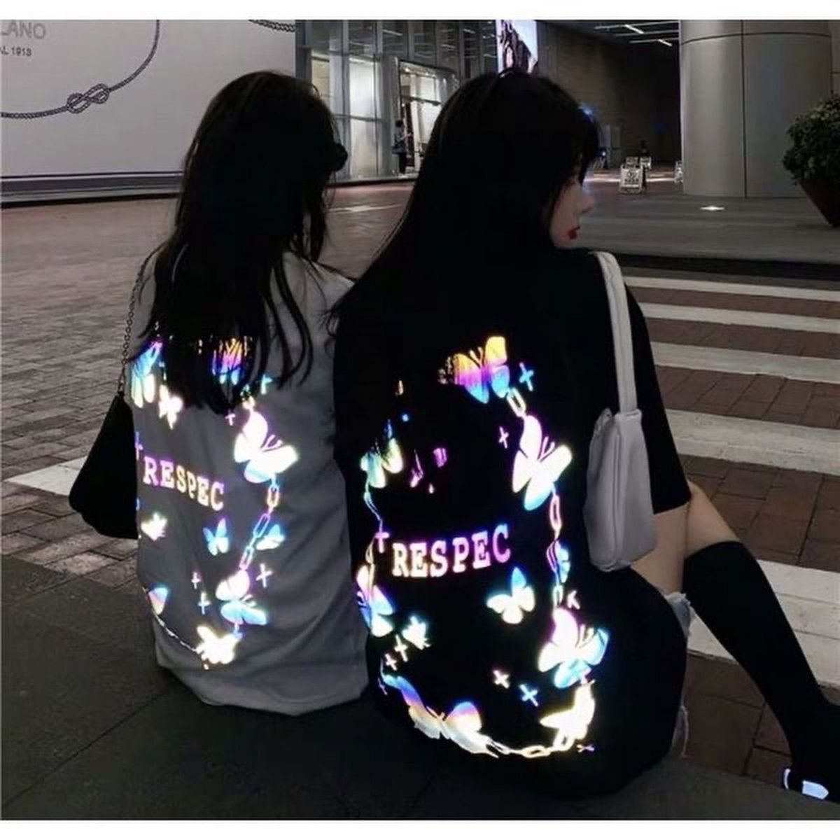 Áo Thun Xích Bướm LOGO PHẢN QUANG Unisex (Chụp FLASH mới PHẢN QUANG) giá sỉ - giá bán buôn Áo Thun Xích Bướm LOGO PHẢN QUANG Unisex (Chụp FLASH mới PHẢN QUANG) giá sỉ - giá bán buôn
