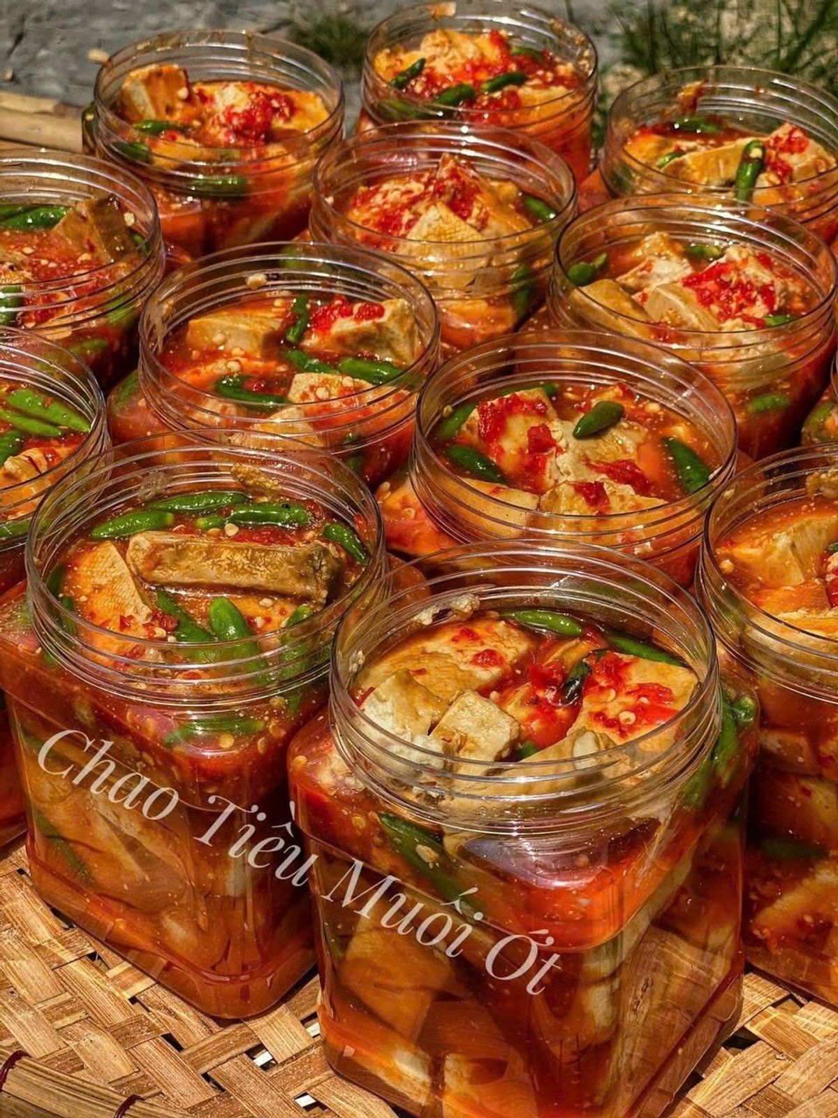 CHAO TIỀU MUỐI ỚT XIÊM XANH, ĐẶC SẢN THEO MÙA - WINNIE HOUSE (chỉ đi hàng khi khách thanh toán trước) CHAO TIỀU MUỐI ỚT XIÊM XANH, ĐẶC SẢN THEO MÙA - WINNIE HOUSE (chỉ đi hàng khi khách thanh toán trước)