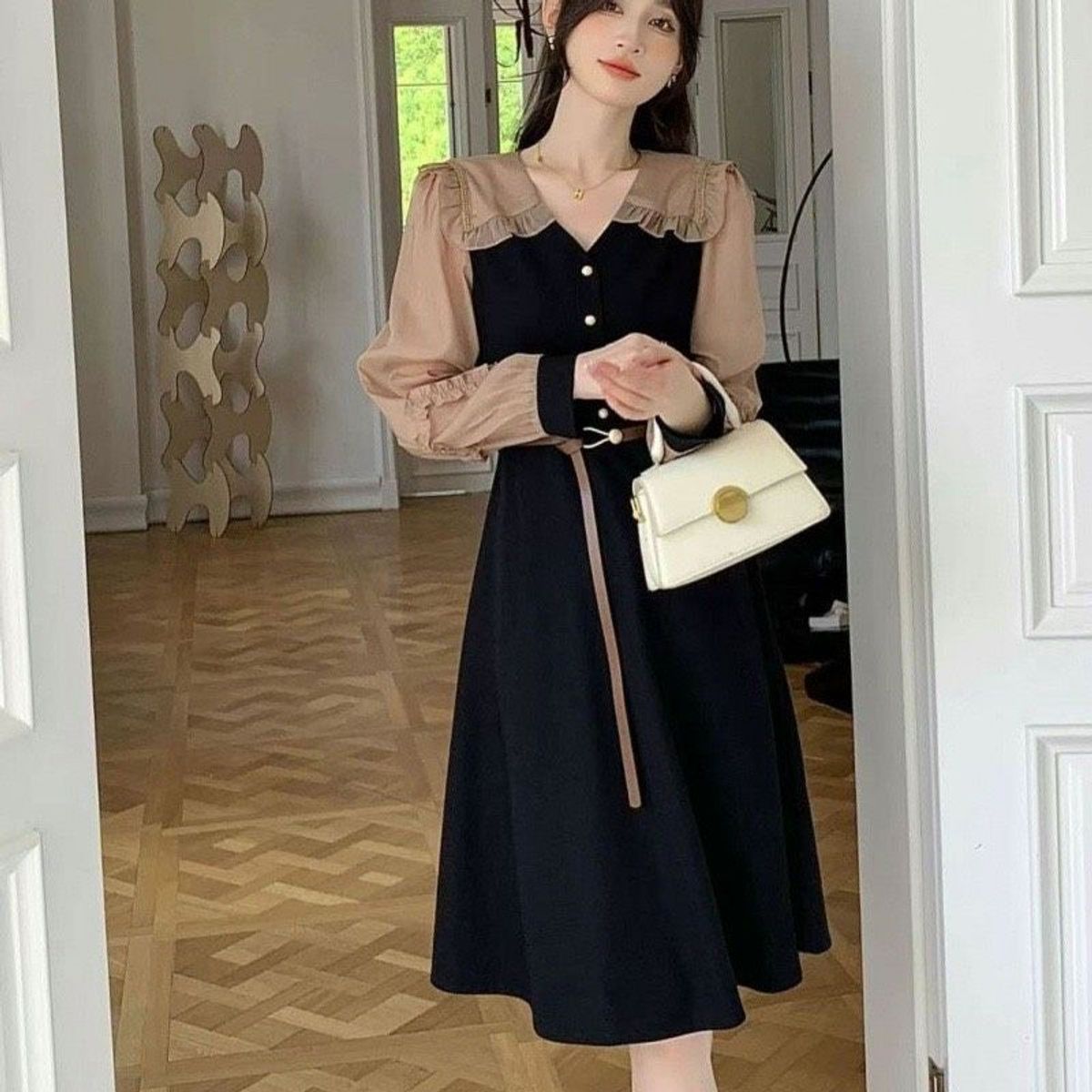 ĐẦM XÒE PHỐI MÀU CỔ SEN TAY DÀI - DT1776 ĐẦM XÒE PHỐI MÀU CỔ SEN TAY DÀI - DT1776