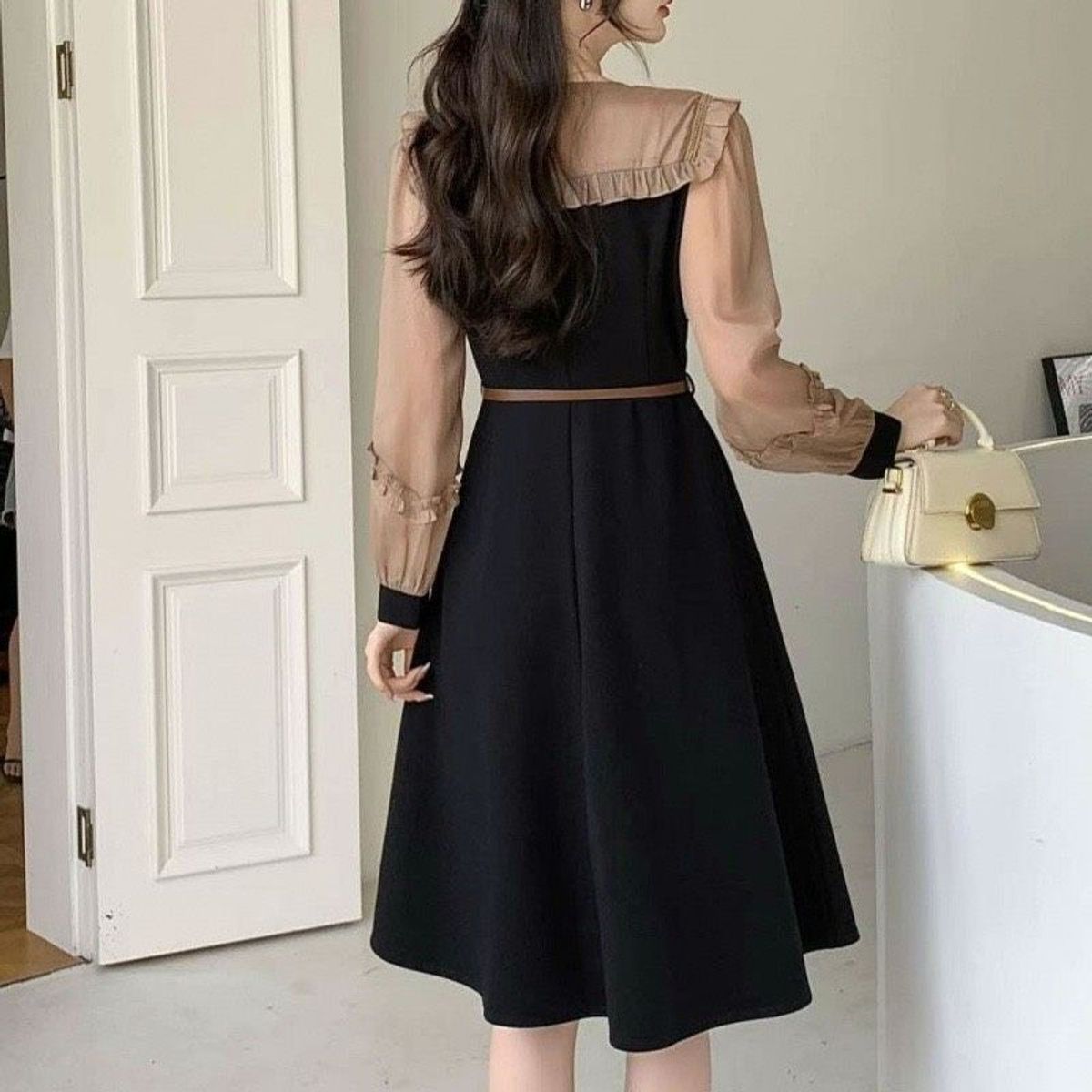 ĐẦM XÒE PHỐI MÀU CỔ SEN TAY DÀI - DT1776 ĐẦM XÒE PHỐI MÀU CỔ SEN TAY DÀI - DT1776