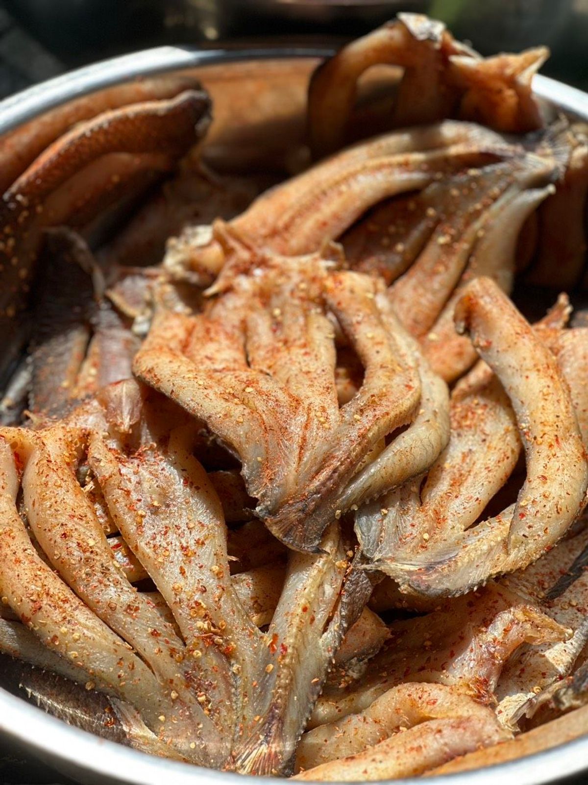 KHÔ CÁ LÓC TIÊU ỚT VỊ ĐẬM ĐÀ 500G - WINNIE HOUSE KHÔ CÁ LÓC TIÊU ỚT VỊ ĐẬM ĐÀ 500G - WINNIE HOUSE