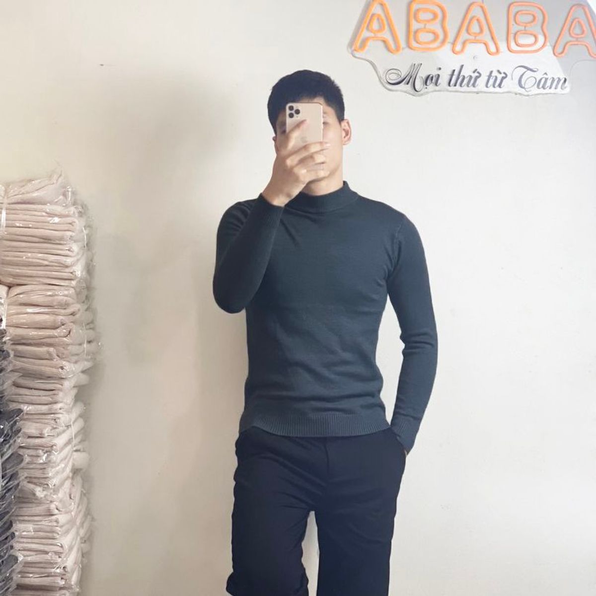 Áo len nam cổ lỡ cổ 5cm 5p hàng Quảng Châu mềm đẹp 5p-1920 Áo len nam cổ lỡ cổ 5cm 5p hàng Quảng Châu mềm đẹp 5p-1920