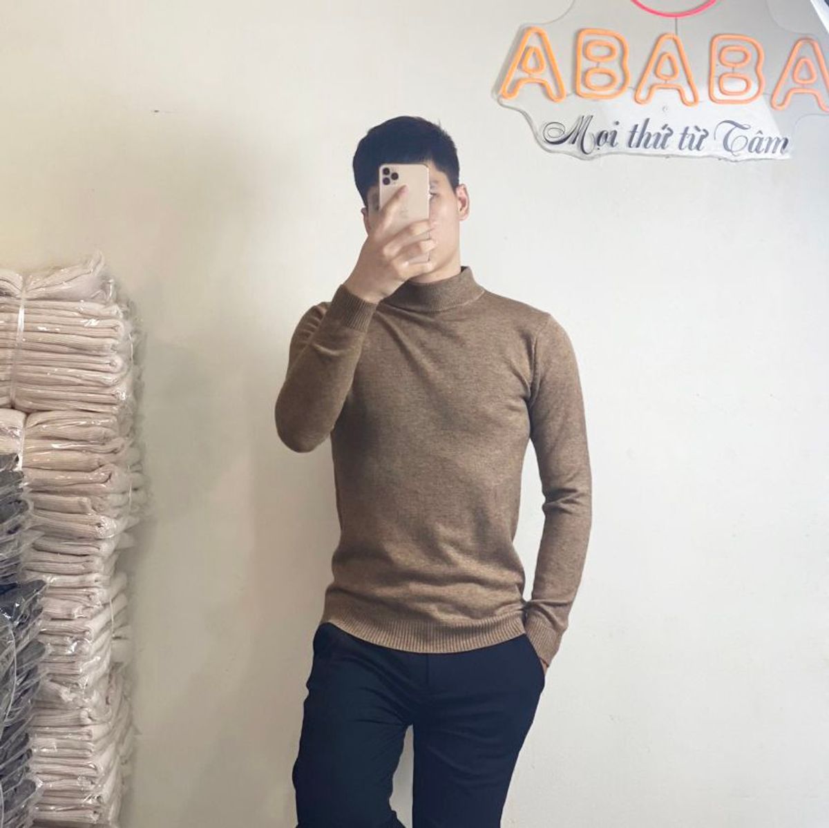 Áo len nam cổ lỡ cổ 5cm 5p hàng Quảng Châu mềm đẹp 5p-1920 Áo len nam cổ lỡ cổ 5cm 5p hàng Quảng Châu mềm đẹp 5p-1920