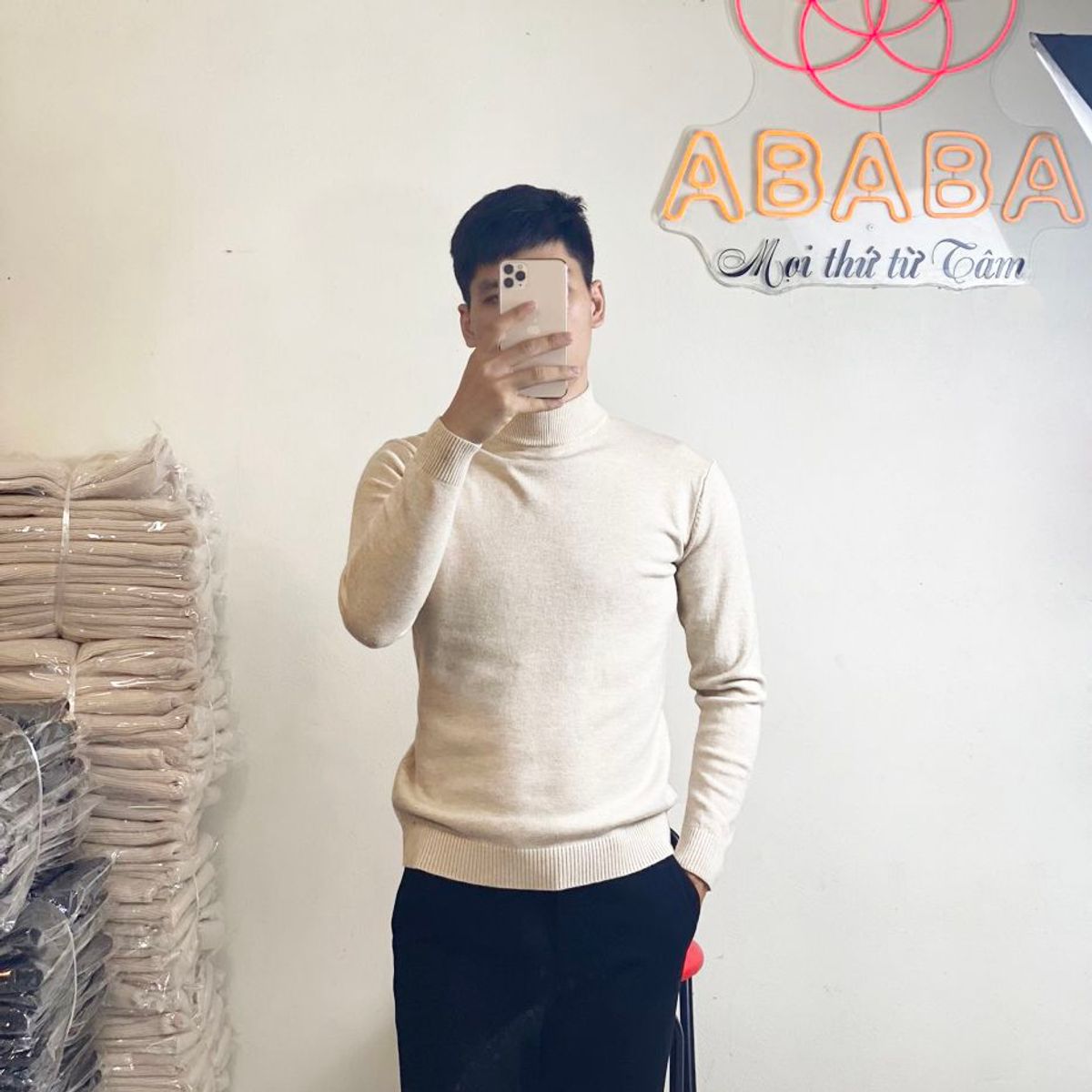 Áo len nam cổ lỡ cổ 5cm 5p hàng Quảng Châu mềm đẹp 5p-1920 Áo len nam cổ lỡ cổ 5cm 5p hàng Quảng Châu mềm đẹp 5p-1920