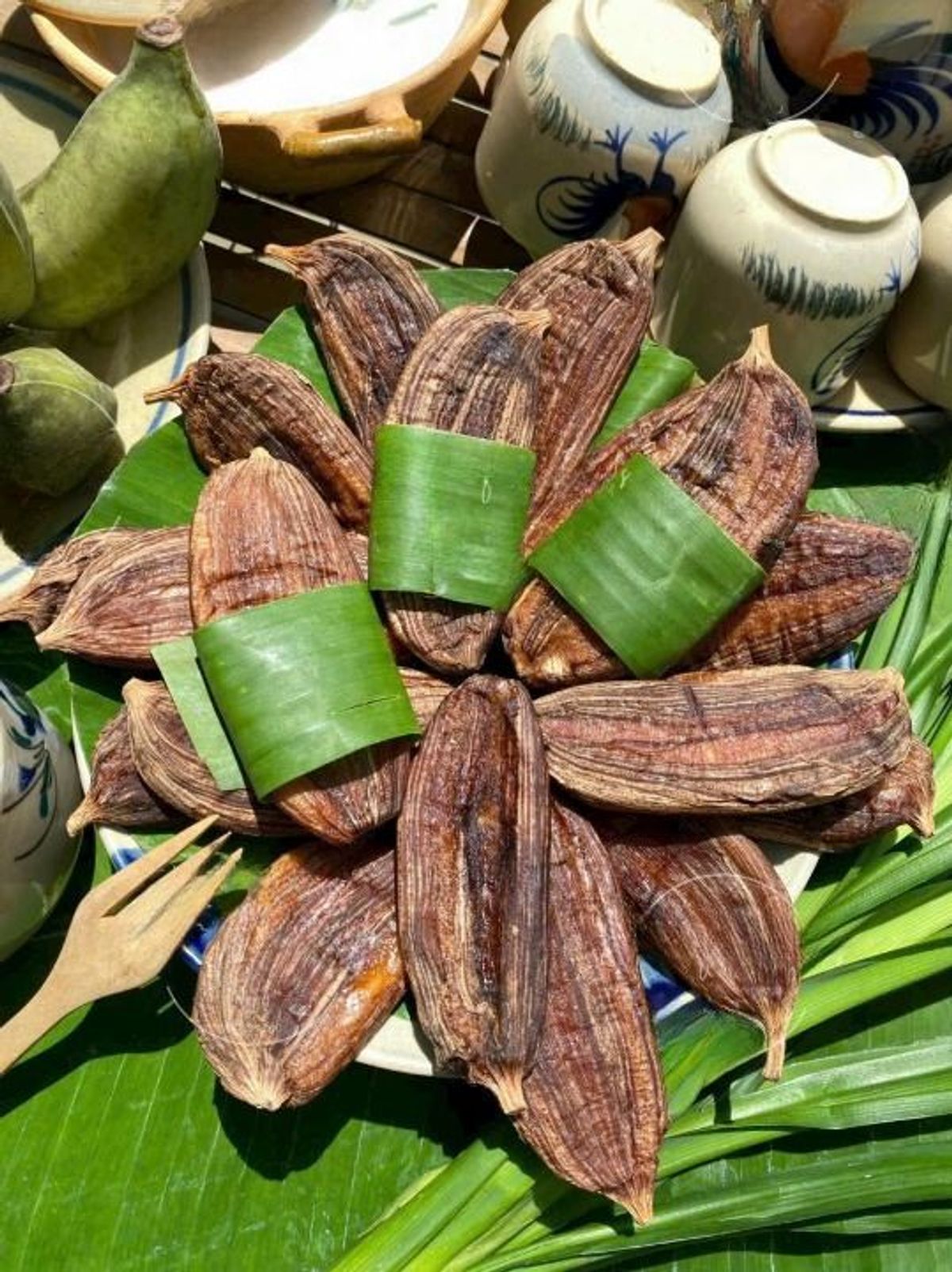 CHUỐI XIÊM HỒNG SẤY DẺO - ĐẶC SẢN MIỀN TÂY NAM BỘ 500G - WINNIE HOUSE CHUỐI XIÊM HỒNG SẤY DẺO - ĐẶC SẢN MIỀN TÂY NAM BỘ 500G - WINNIE HOUSE
