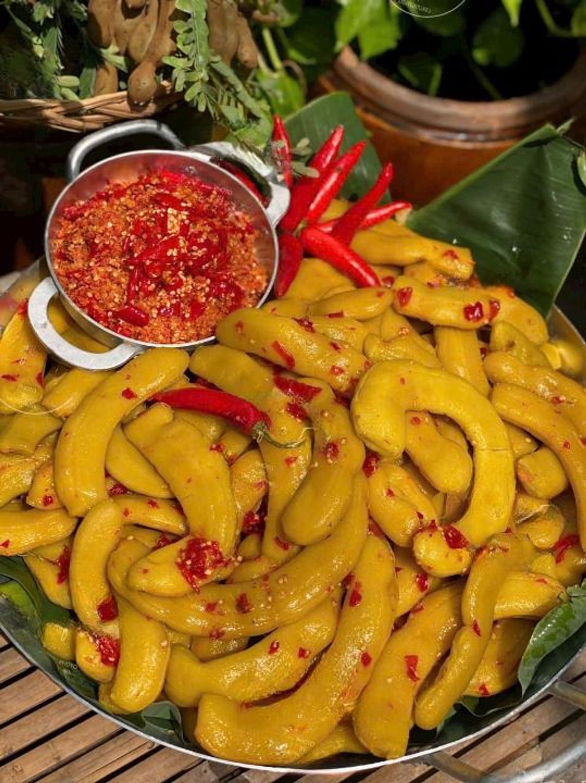 ME GIÒN MUỐI ỚT RIM, TRẢI NGHIỆM KHÔNG THỂ BỎ LỠ 500G - WINNIE HOUSE ME GIÒN MUỐI ỚT RIM, TRẢI NGHIỆM KHÔNG THỂ BỎ LỠ 500G - WINNIE HOUSE