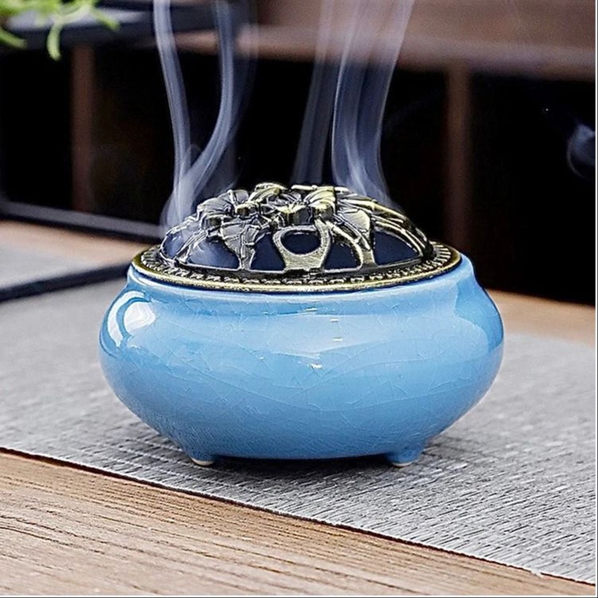 LƯ XÔNG TRẦM BẰNG SỨ CÓ TẶNG 1 ĐẾ CẮM HỒ LÔ CTB468 - BECHIP LƯ XÔNG TRẦM BẰNG SỨ CÓ TẶNG 1 ĐẾ CẮM HỒ LÔ CTB468 - BECHIP