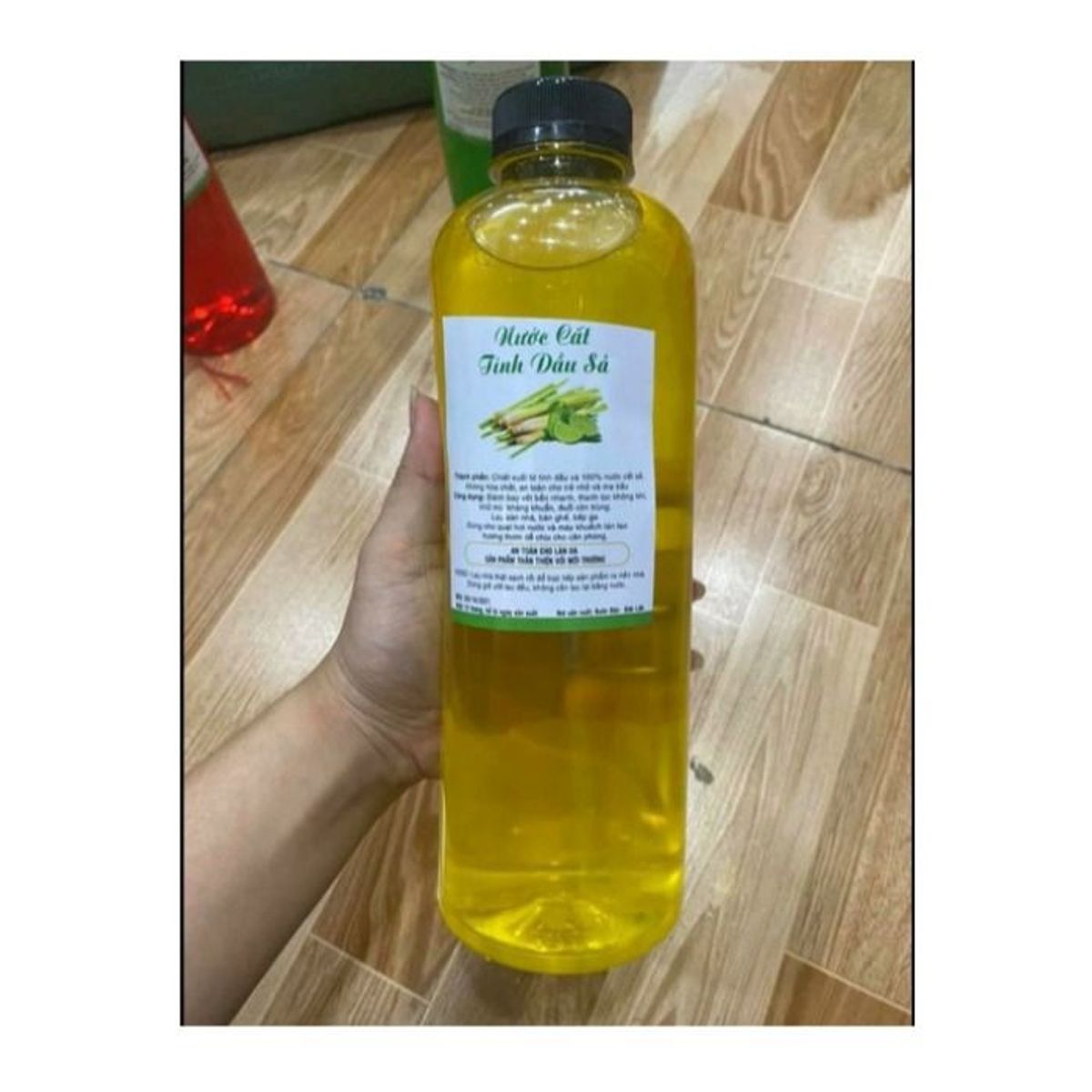 NƯỚC LAU SÀN TINH DẦU SẢ, NƯỚC CẤT TINH DẦU XẢ LAU SÀN, TINH DẦU SẢ NGUYÊN CHẤT 1 LÍT CTB333 - BECHIP NƯỚC LAU SÀN TINH DẦU SẢ, NƯỚC CẤT TINH DẦU XẢ LAU SÀN, TINH DẦU SẢ NGUYÊN CHẤT 1 LÍT CTB333 - BECHIP