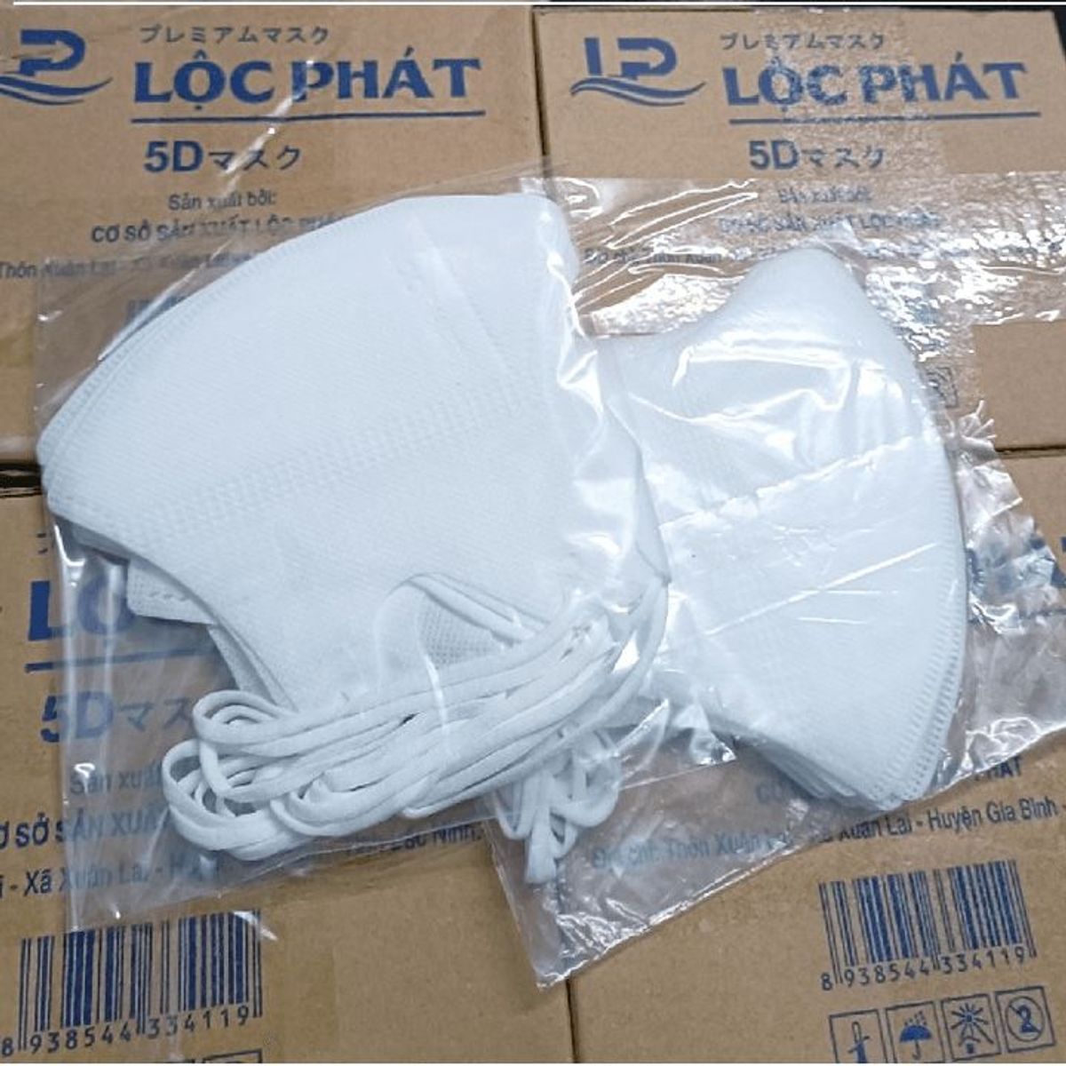 THÙNG 100 CÁI KHẨU TRANG 5D MÀU TRẮNG TÚI BÓNG CTB98 - BECHIP THÙNG 100 CÁI KHẨU TRANG 5D MÀU TRẮNG TÚI BÓNG CTB98 - BECHIP