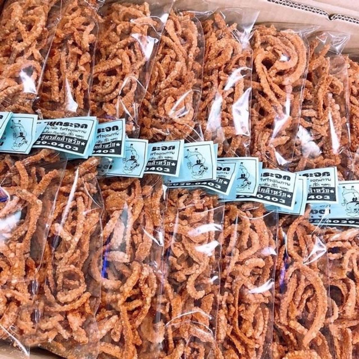 COMBO 2 GÓI DA HEO SẤY DÒN THÁI LAN, TÓP THÁI LAN 100G/GÓI CTB416 - BECHIP COMBO 2 GÓI DA HEO SẤY DÒN THÁI LAN, TÓP THÁI LAN 100G/GÓI CTB416 - BECHIP