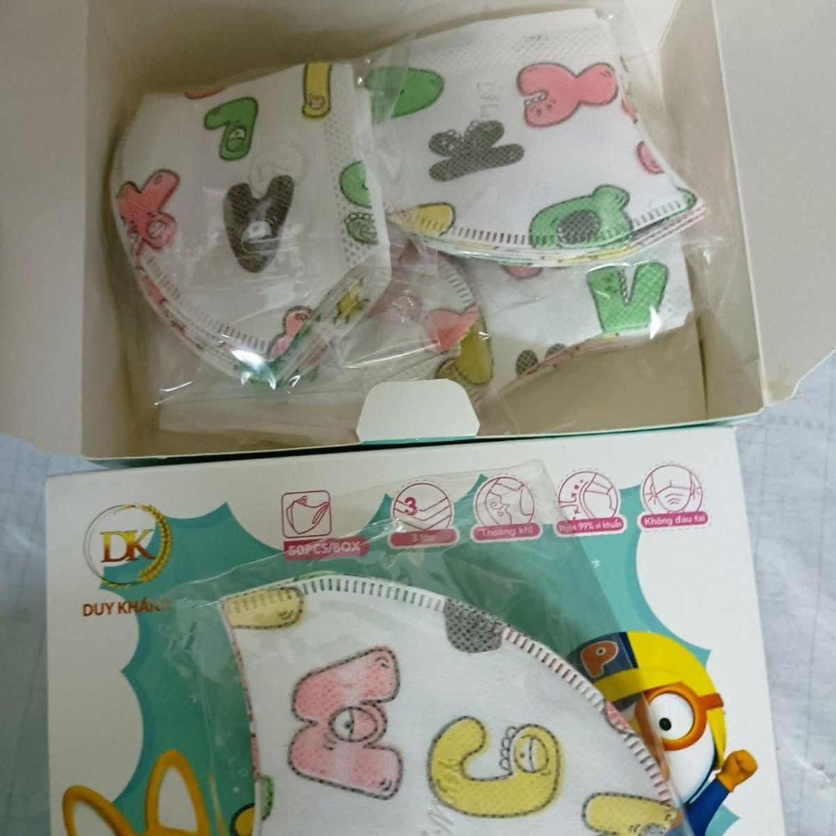 HỘP 50 KHẨU TRANG Y TẾ 3D KIDS CHO BÉ TỪ 1- 6 TUỔI CTB136 - BECHIP HỘP 50 KHẨU TRANG Y TẾ 3D KIDS CHO BÉ TỪ 1- 6 TUỔI CTB136 - BECHIP