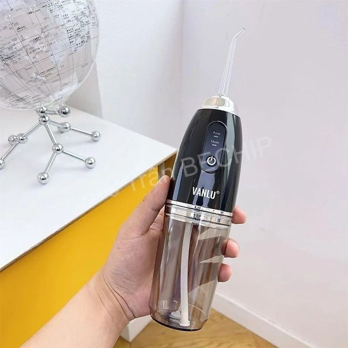 MÁY TĂM NƯỚC CAO CẤP VANLU WATERFLOSSER CHÍNH HÃNG FULL BOX, 3 CHẾ ĐỘ XỊT NƯỚC, TẶNG KÈM 4 ĐẦU XỊT - BECHIP MÁY TĂM NƯỚC CAO CẤP VANLU WATERFLOSSER CHÍNH HÃNG FULL BOX, 3 CHẾ ĐỘ XỊT NƯỚC, TẶNG KÈM 4 ĐẦU XỊT - BECHIP