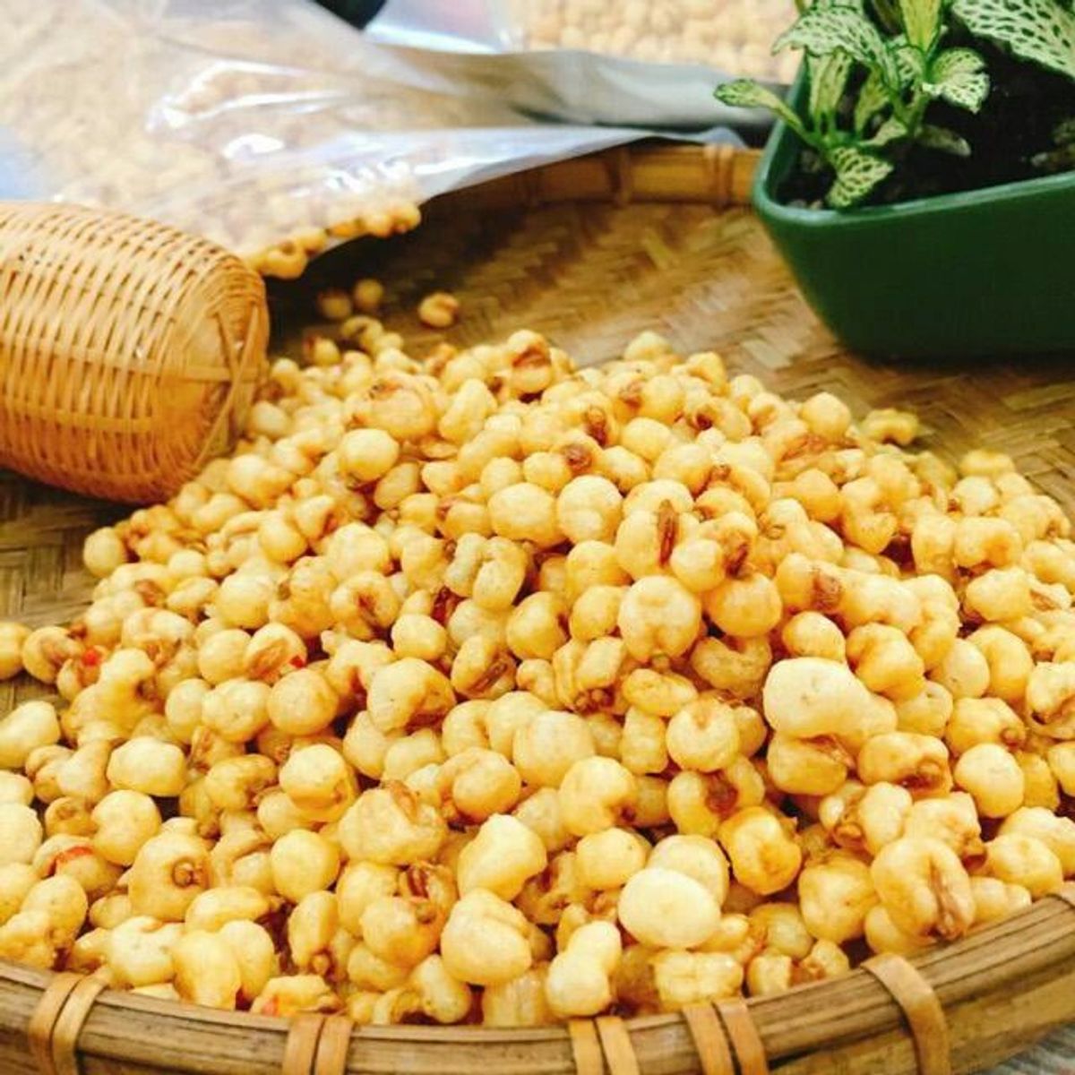 BẮP NẾP SẤY GIÒN TẨM GIA VỊ GIÒN RỤM TÚI 500g CTB608 - BECHIP BẮP NẾP SẤY GIÒN TẨM GIA VỊ GIÒN RỤM TÚI 500g CTB608 - BECHIP