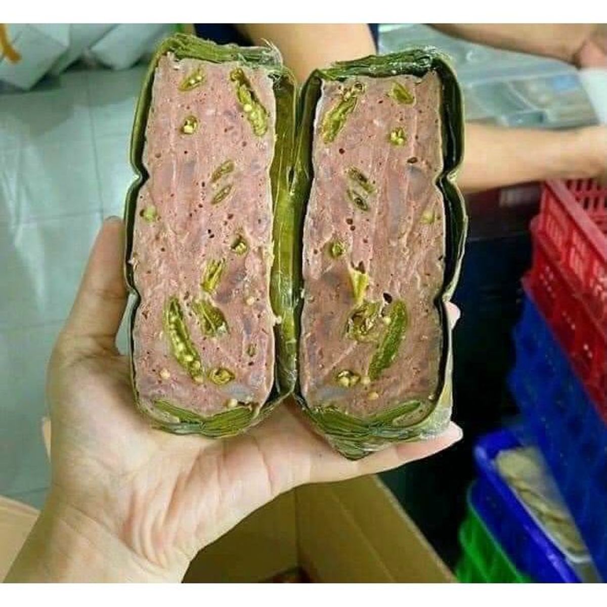 Chả bò ớt xiêm xanh 500gr 2 đòn (giao hỏa tốc tphcm) Chả bò ớt xiêm xanh 500gr 2 đòn (giao hỏa tốc tphcm)