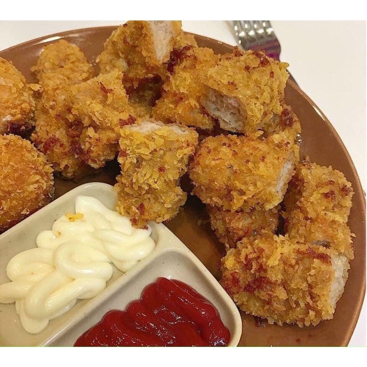 Nem chua rán hộp 500gr (giao Tphcm) Nem chua rán hộp 500gr (giao Tphcm)
