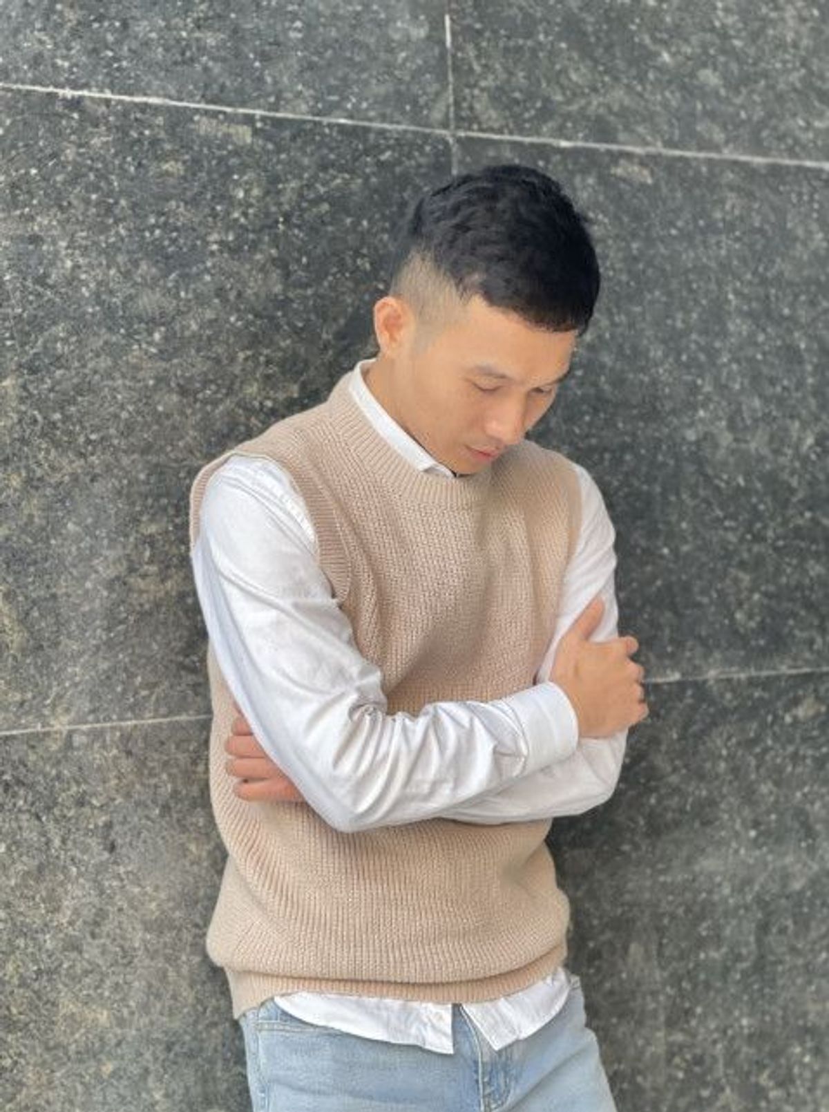 Áo len gile nam cổ tròn Hàn Quốc, dày dặn, sẵn hàng số lượng lớn tại Hà Nội Áo len gile nam cổ tròn Hàn Quốc, dày dặn, sẵn hàng số lượng lớn tại Hà Nội