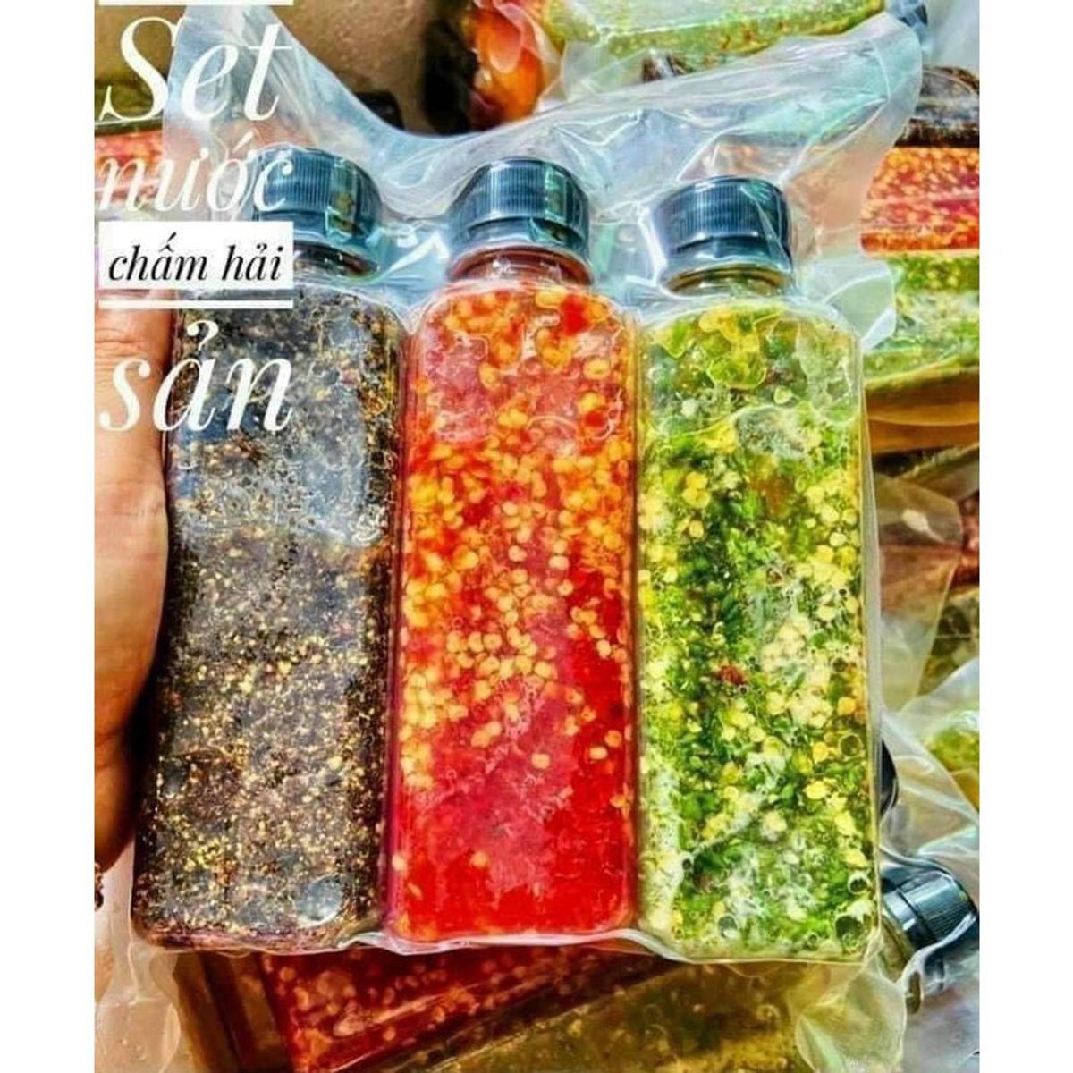 1KG 3 CHAI NƯỚC CHẤM HẢI SẢN 3 VỊ 1KG 3 CHAI NƯỚC CHẤM HẢI SẢN 3 VỊ
