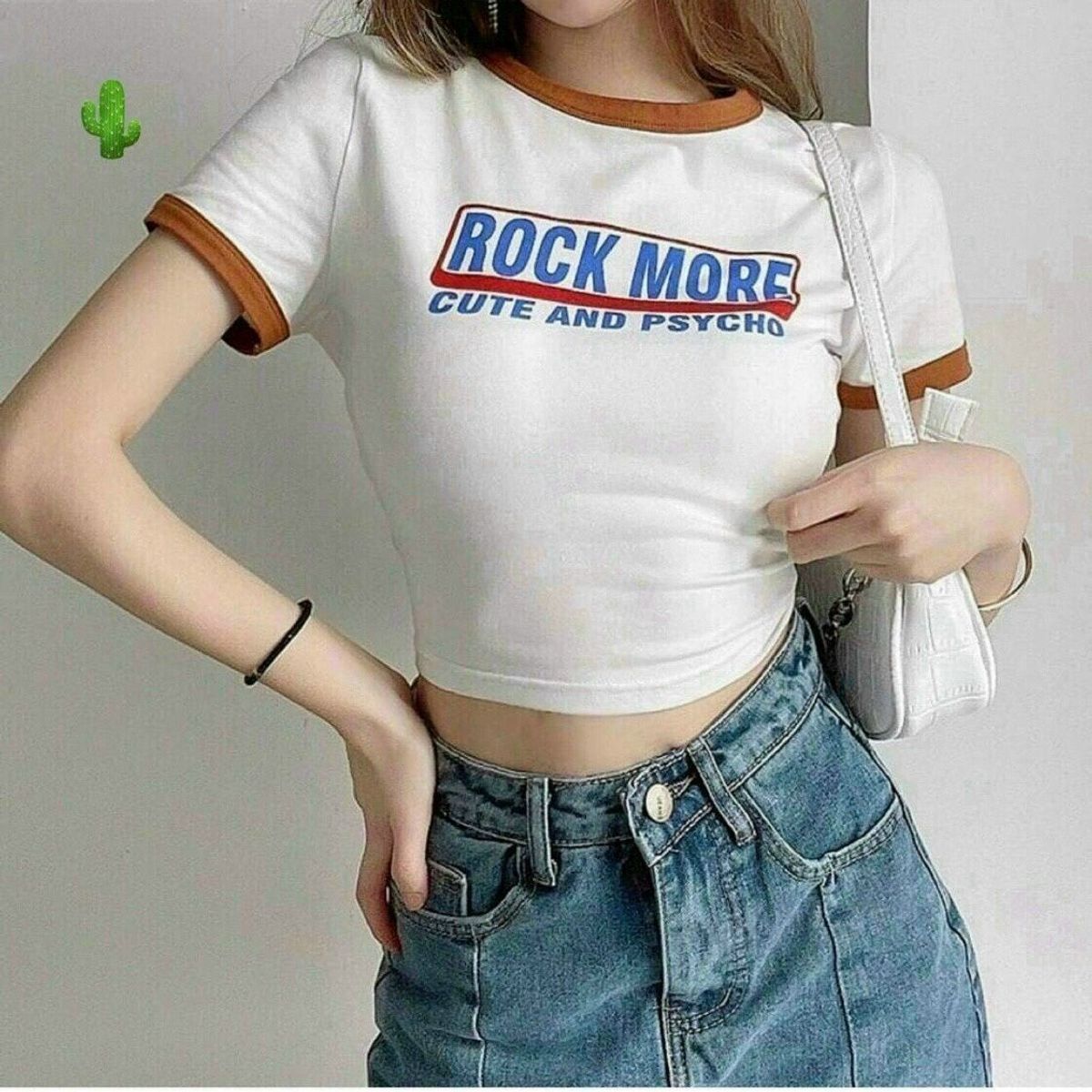 ÁO THUN NỮ CROPTOP CỔ TRÒN TAY NGẮN ROCK MORE - AUSA HOUSE ÁO THUN NỮ CROPTOP CỔ TRÒN TAY NGẮN ROCK MORE - AUSA HOUSE