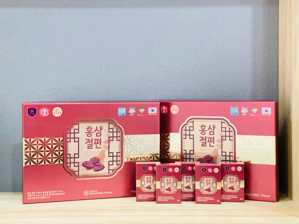Sâm Lát Tẩm Mật Ong Ginseng King (new) Hộp 200g (10 hộp x 20gr) Sâm Lát Tẩm Mật Ong Ginseng King (new) Hộp 200g (10 hộp x 20gr)