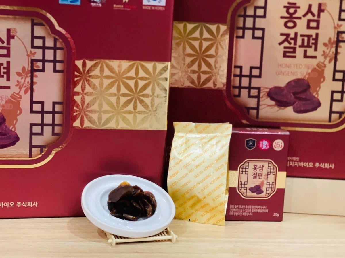 Sâm Lát Tẩm Mật Ong Ginseng King (new) Hộp 200g (10 hộp x 20gr) Sâm Lát Tẩm Mật Ong Ginseng King (new) Hộp 200g (10 hộp x 20gr)