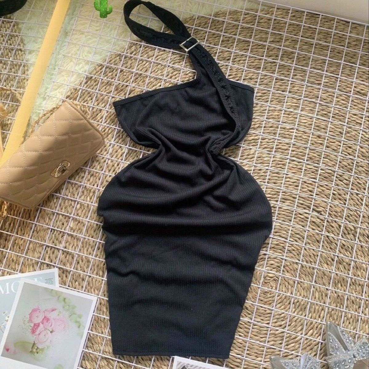 ĐẦM NỮ BODY DÂY CHOÀNG CỔ ĐIỀU CHỈNH ĐỘ DÀI - AUSA HOUSE ĐẦM NỮ BODY DÂY CHOÀNG CỔ ĐIỀU CHỈNH ĐỘ DÀI - AUSA HOUSE
