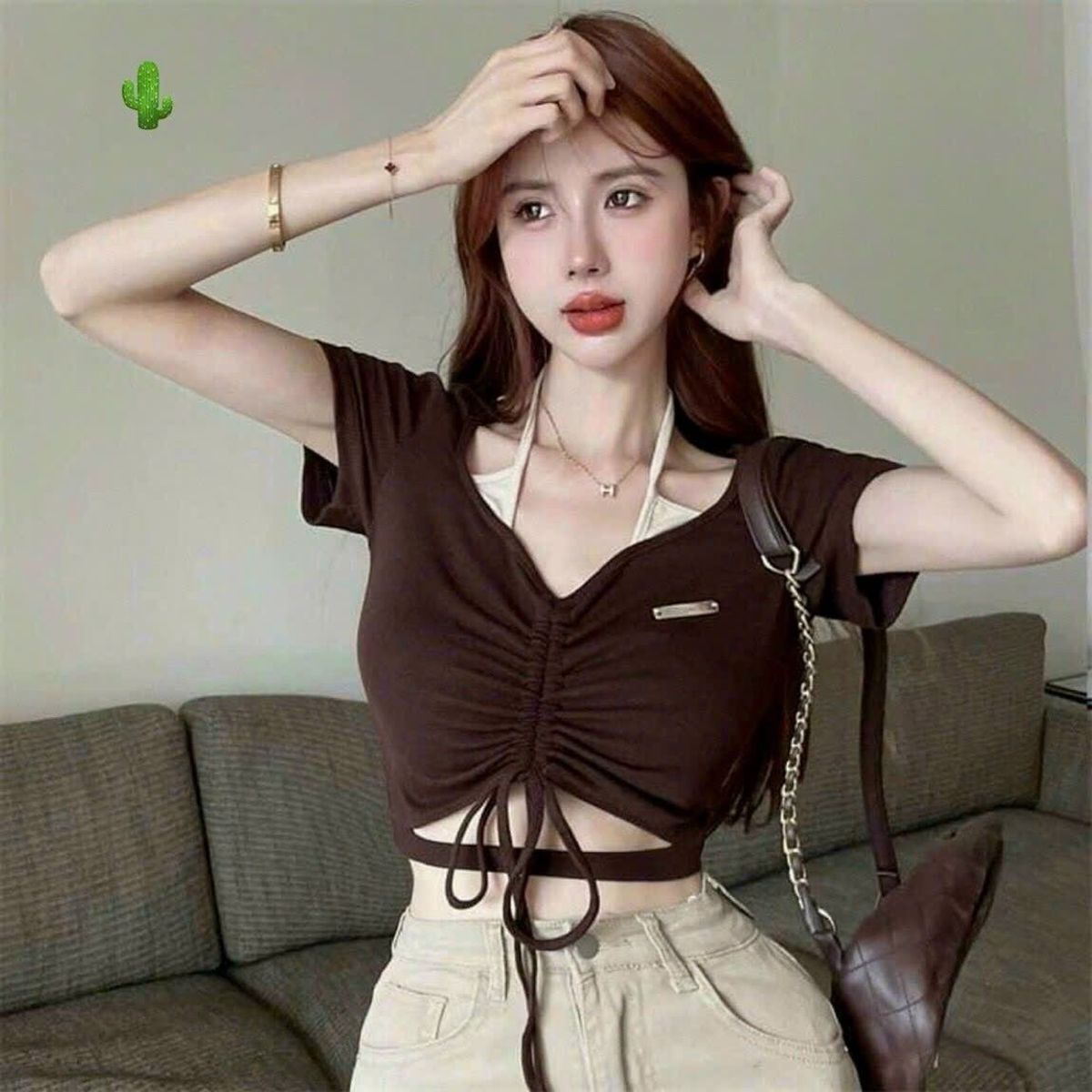 ÁO THUN NỮ CROPTOP CỔ TRÁI TIM TAY NGẮN DÂY RÚT - AUSA HOUSE ÁO THUN NỮ CROPTOP CỔ TRÁI TIM TAY NGẮN DÂY RÚT - AUSA HOUSE