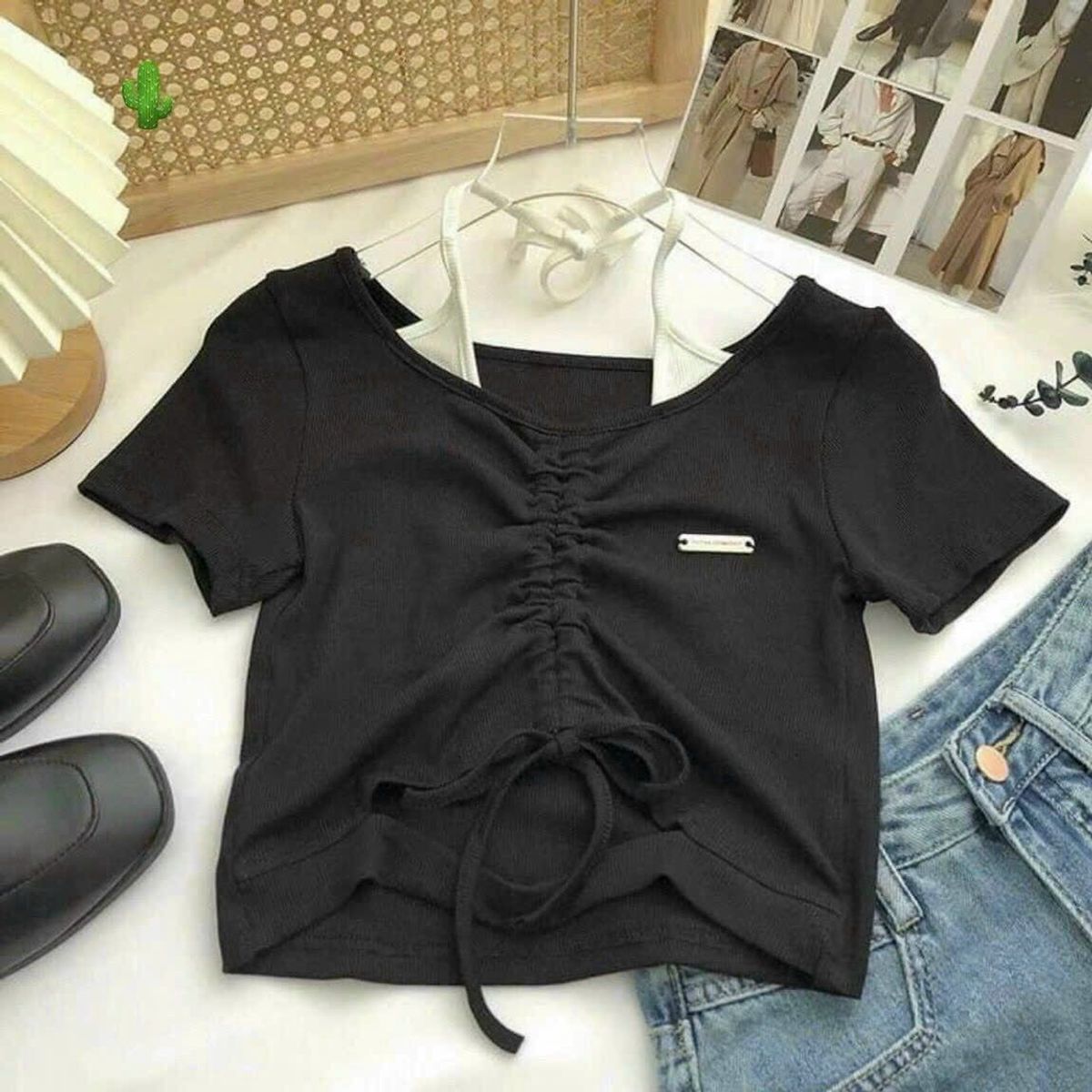 ÁO THUN NỮ CROPTOP CỔ TRÁI TIM TAY NGẮN DÂY RÚT - AUSA HOUSE ÁO THUN NỮ CROPTOP CỔ TRÁI TIM TAY NGẮN DÂY RÚT - AUSA HOUSE