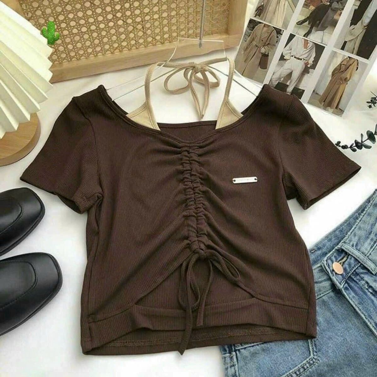 ÁO THUN NỮ CROPTOP CỔ TRÁI TIM TAY NGẮN DÂY RÚT - AUSA HOUSE ÁO THUN NỮ CROPTOP CỔ TRÁI TIM TAY NGẮN DÂY RÚT - AUSA HOUSE