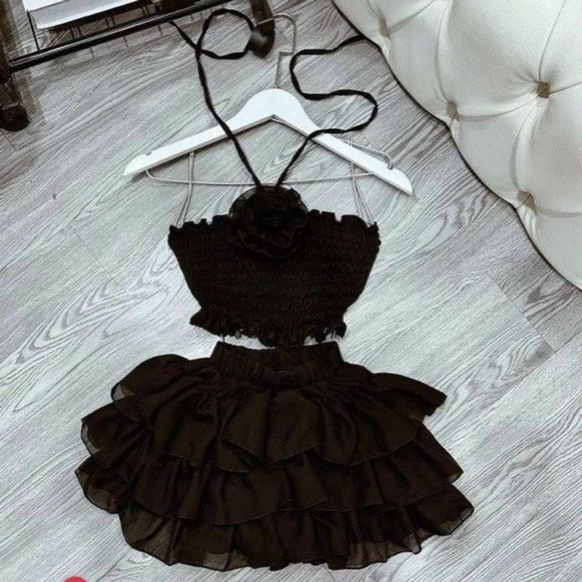 ĐẦM NỮ BÈO NHÚM ĐA TẦNG VOAN CHIFFON ĐÍNH HOA - AUSA HOUSE ĐẦM NỮ BÈO NHÚM ĐA TẦNG VOAN CHIFFON ĐÍNH HOA - AUSA HOUSE