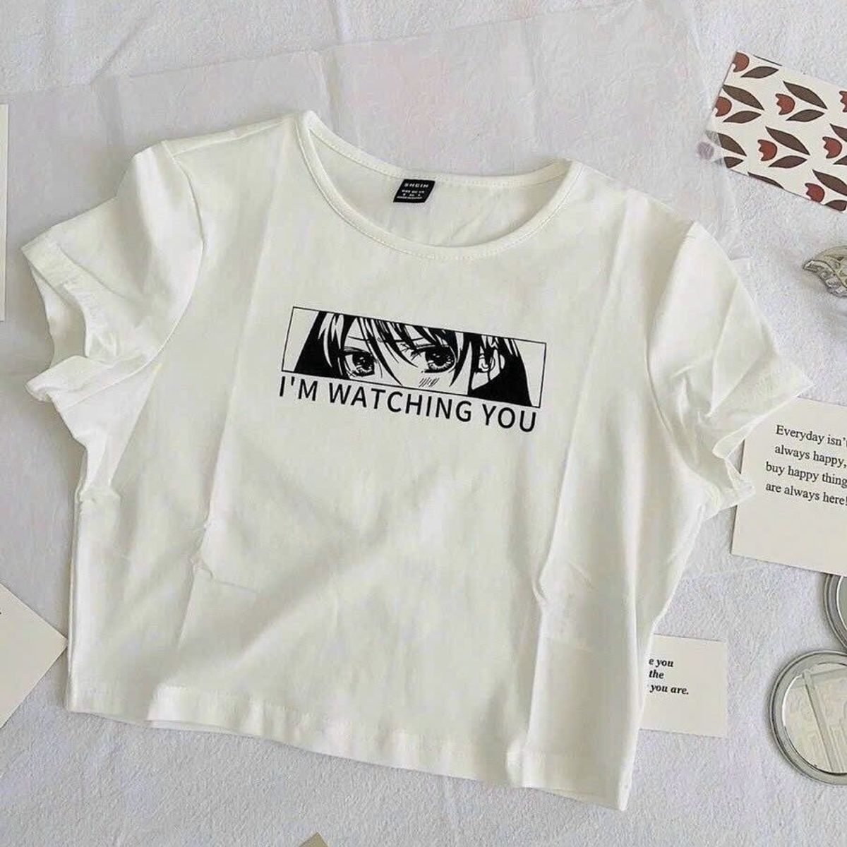 ÁO THUN NỮ CROPTOP CỔ TRÒN TAY NGẮN I'M WATCHING YOU - AUSA HOUSE ÁO THUN NỮ CROPTOP CỔ TRÒN TAY NGẮN I'M WATCHING YOU - AUSA HOUSE