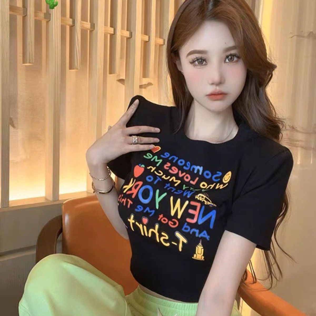ÁO THUN NỮ CROPTOP CỔ TRÒN TAY NGẮN MÀU SẮC SINH ĐỘNG NEW YORK - AUSA HOUSE ÁO THUN NỮ CROPTOP CỔ TRÒN TAY NGẮN MÀU SẮC SINH ĐỘNG NEW YORK - AUSA HOUSE