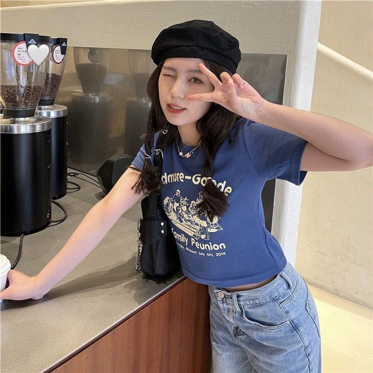 ÁO THUN NỮ CROPTOP CỔ TRÒN TAY NGẮN ADMORE GOODE - AUSA HOUSE ÁO THUN NỮ CROPTOP CỔ TRÒN TAY NGẮN ADMORE GOODE - AUSA HOUSE