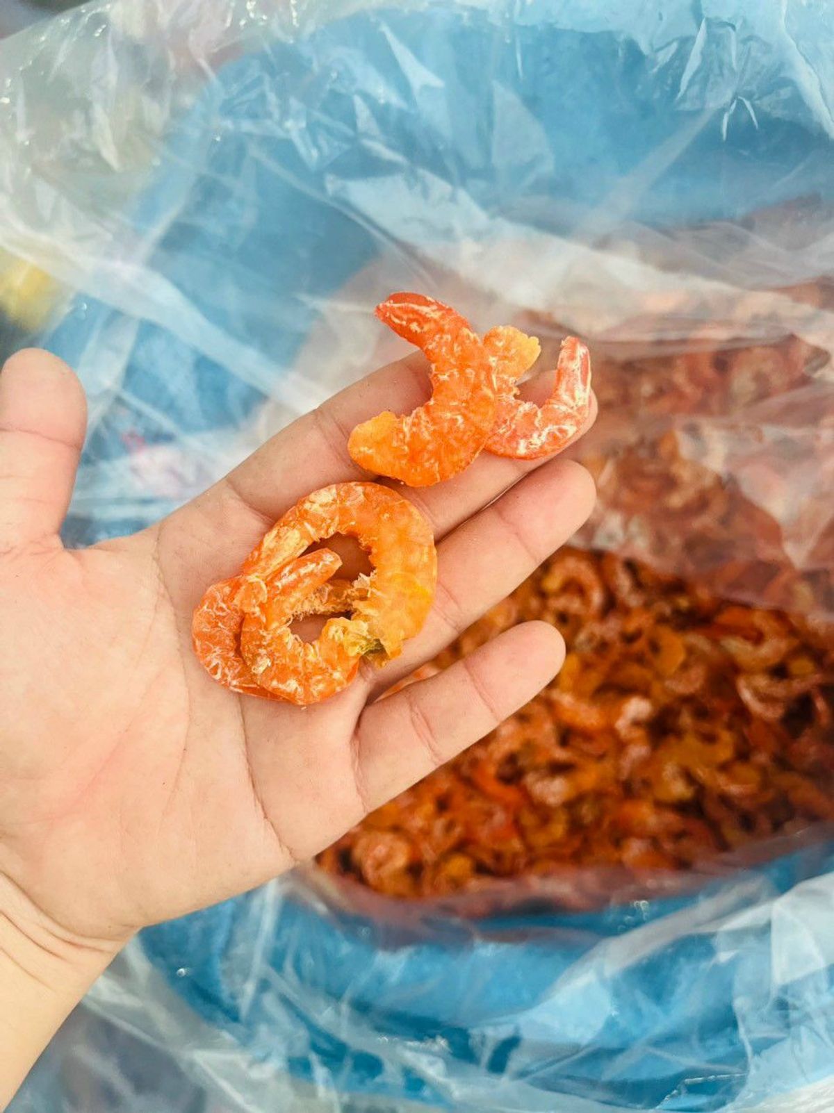 TÔM KHÔ CÀ MAU SIZE TRUNG 250G, ĐẶC SẢN LÀM QUÀ - WINNIE HOUSE TÔM KHÔ CÀ MAU SIZE TRUNG 250G, ĐẶC SẢN LÀM QUÀ - WINNIE HOUSE