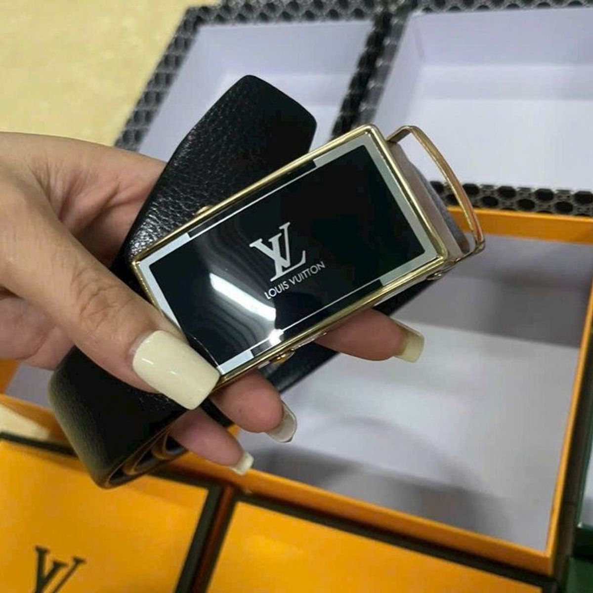 THẮT LƯNG NAM CAO CẤP FULLBOX LÀM QUÀ TẶNG SANG TRỌNG WH499 - WINNIE HOUSE THẮT LƯNG NAM CAO CẤP FULLBOX LÀM QUÀ TẶNG SANG TRỌNG WH499 - WINNIE HOUSE