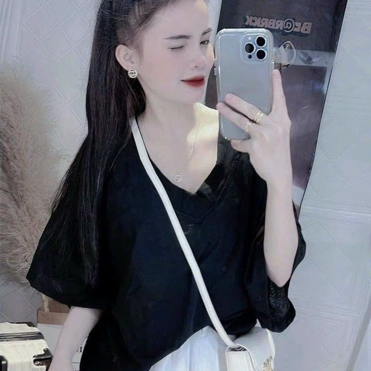 ÁO THUN CỔ TIM FORM RỘNG CHẤT COTTON KHÔ 3158 CHUẨN - LÊ PHƯƠNG BOUTIQUE ÁO THUN CỔ TIM FORM RỘNG CHẤT COTTON KHÔ 3158 CHUẨN - LÊ PHƯƠNG BOUTIQUE