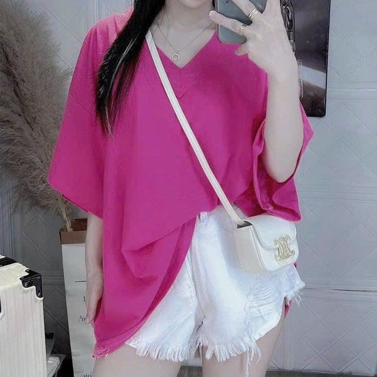 ÁO THUN CỔ TIM FORM RỘNG CHẤT COTTON KHÔ 3158 CHUẨN - LÊ PHƯƠNG BOUTIQUE ÁO THUN CỔ TIM FORM RỘNG CHẤT COTTON KHÔ 3158 CHUẨN - LÊ PHƯƠNG BOUTIQUE